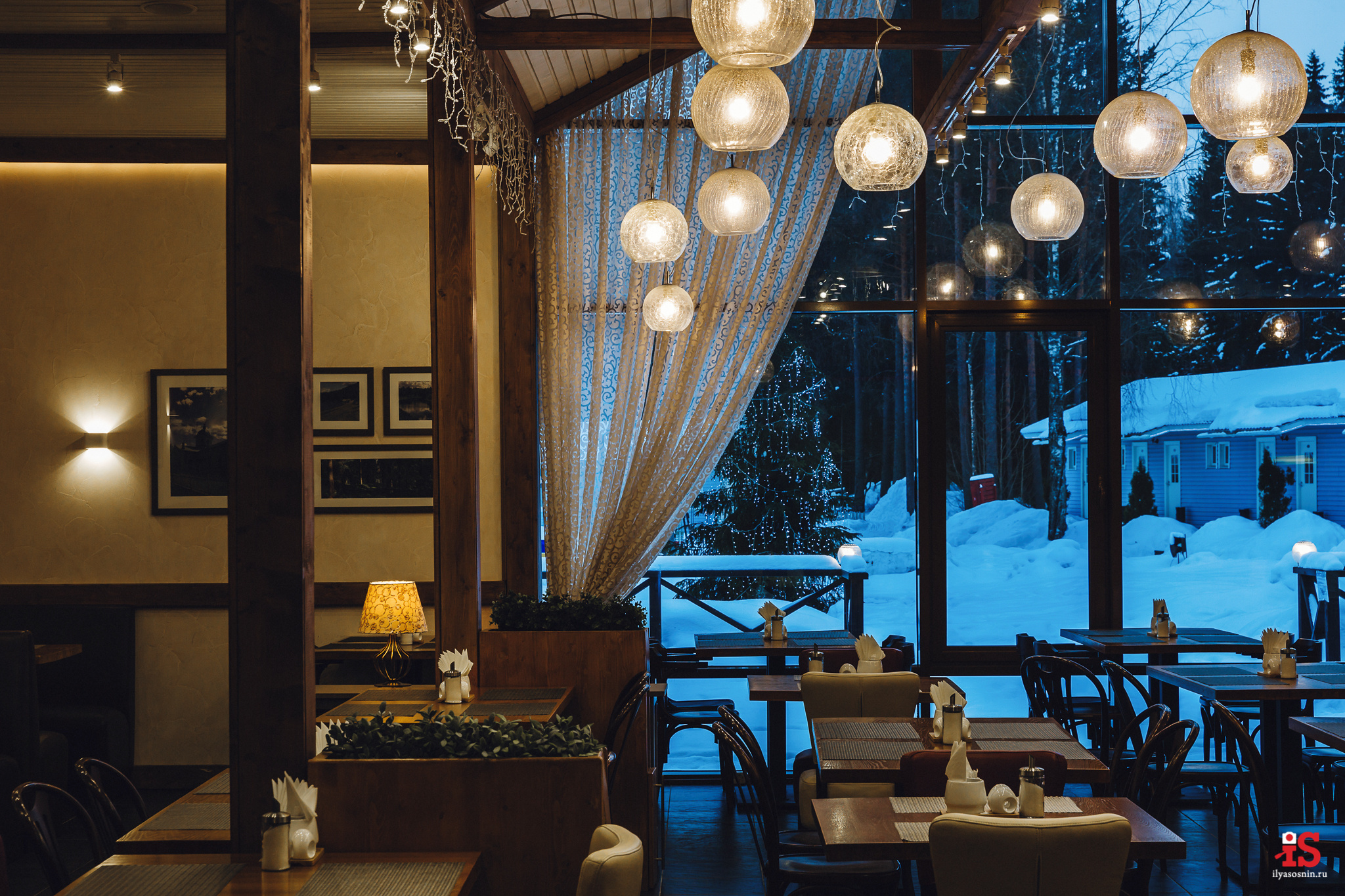 Интерьерная  фотосъемка, фото для гостиницы, фотосъемка отелей, фото для турбизнеса, фото номеров отелей, фото ресторана, фото меню отеля, конференц зал, гостевой дом в карелии, лучший фотограф интерьеров Петрозаводск Карелия, турбаза в Карелии, экскурсии по Карелии, Кижи, Петрозаводск, фотограф интерьеров Илья Соснин