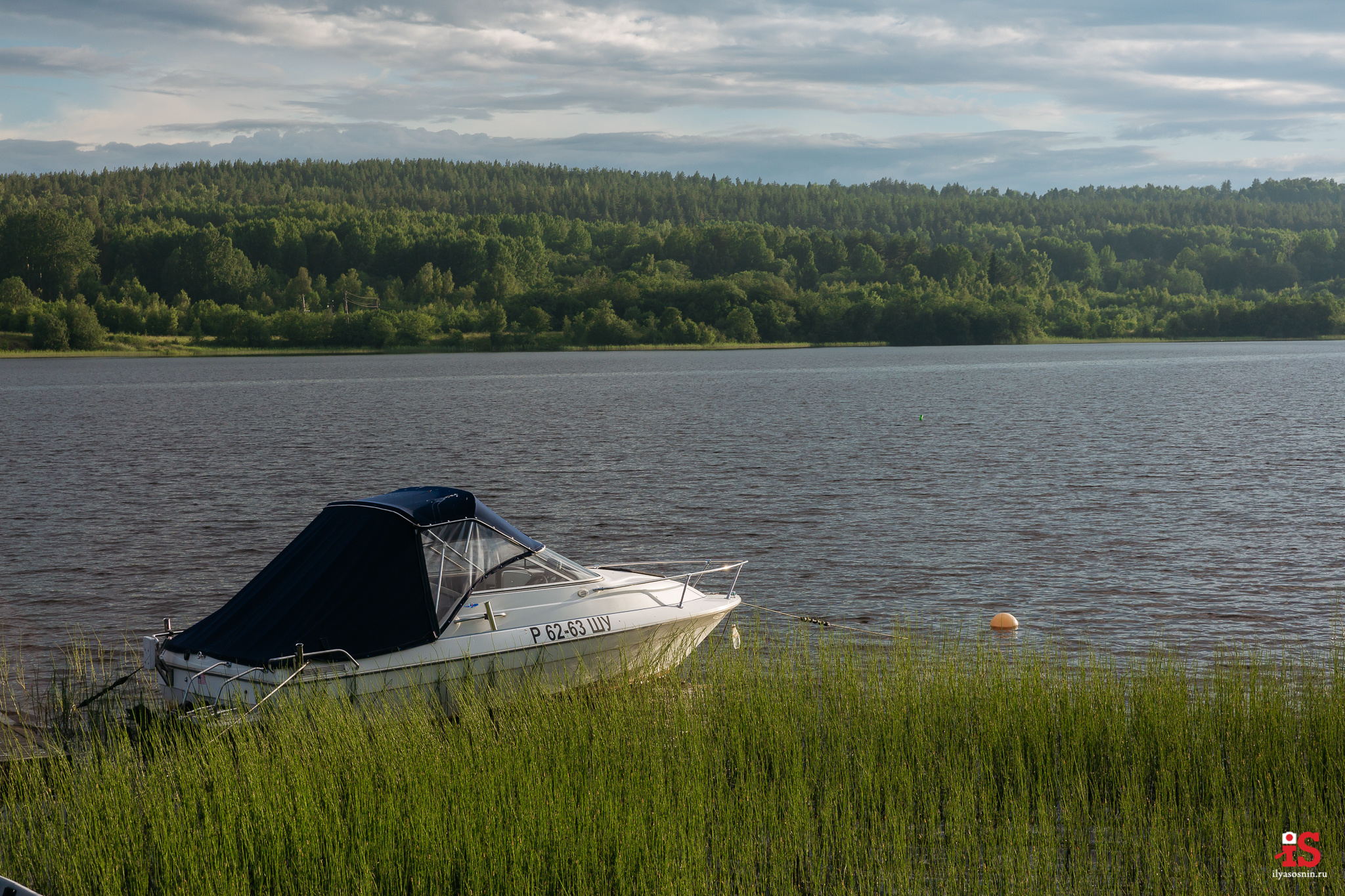 Интерьерная  фотосъемка, фото для гостиницы, фотосъемка отелей, фото для турбизнеса, фото номеров отелей, фото ресторана, фото меню отеля, конференц зал, гостевой дом в карелии, лучший фотограф интерьеров Петрозаводск Карелия, турбаза в Карелии, экскурсии по Карелии, Кижи, Петрозаводск, Илья Соснин