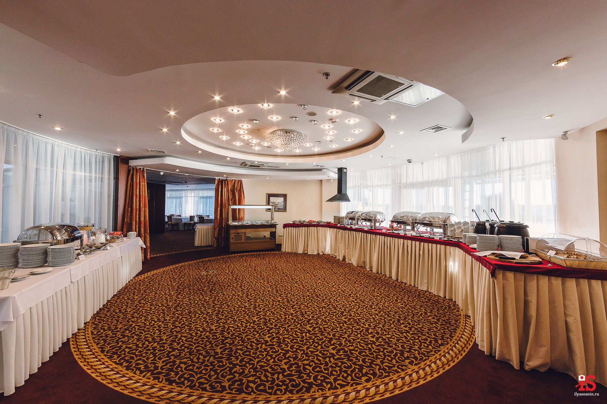 Интерьерная  фотосъемка, фото для гостиницы, фотосъемка отелей, фото для турбизнеса, фото номеров отелей, фото ресторана, фото меню отеля, конференц зал, гостевой дом в карелии, лучший фотограф интерьеров Петрозаводск Карелия, турбаза в Карелии, экскурсии по Карелии, Кижи, Петрозаводск, Илья Соснин