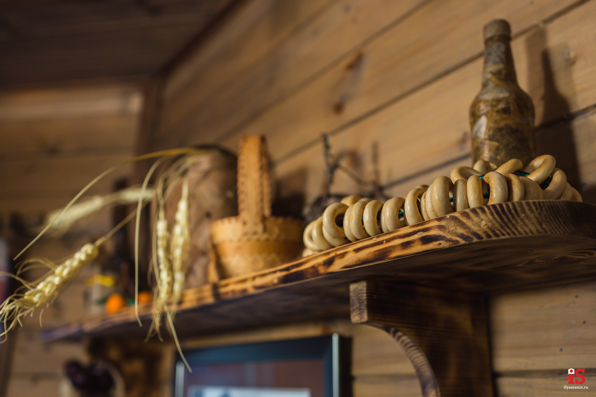 Интерьерная  фотосъемка, фото для гостиницы, фотосъемка отелей, фото для турбизнеса, фото номеров отелей, фото ресторана, фото меню отеля, конференц зал, гостевой дом в карелии, лучший фотограф интерьеров Петрозаводск Карелия, турбаза в Карелии, база отдыха на Сямозеро, фотограф Илья Соснин