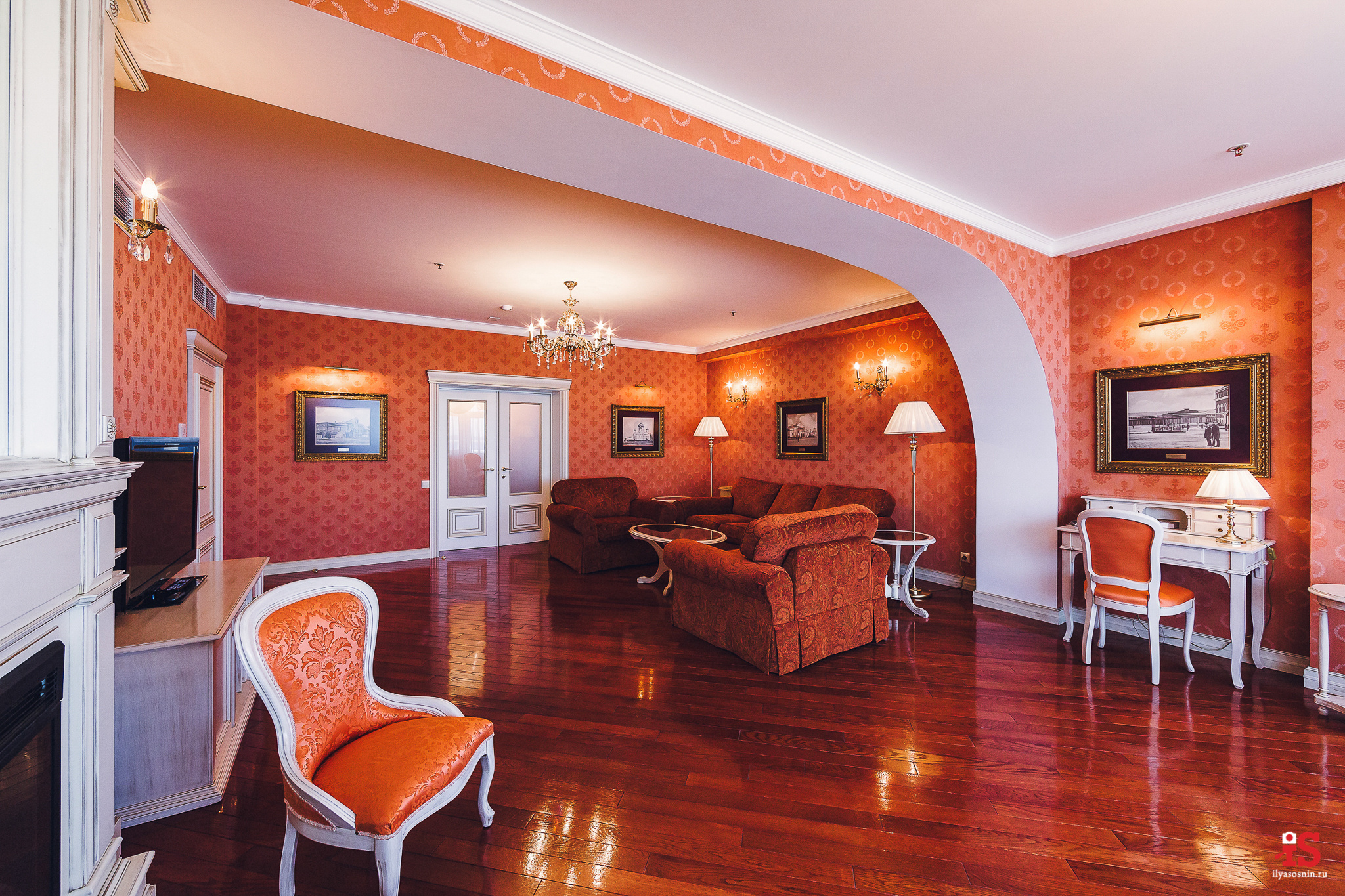 Интерьерная  фотосъемка, фото для гостиницы, фотосъемка отелей, фото для турбизнеса, фото номеров отелей, фото ресторана, фото меню отеля, конференц зал, гостевой дом в карелии, лучший фотограф интерьеров Петрозаводск Карелия, турбаза в Карелии, экскурсии по Карелии, Кижи, Петрозаводск, Илья Соснин