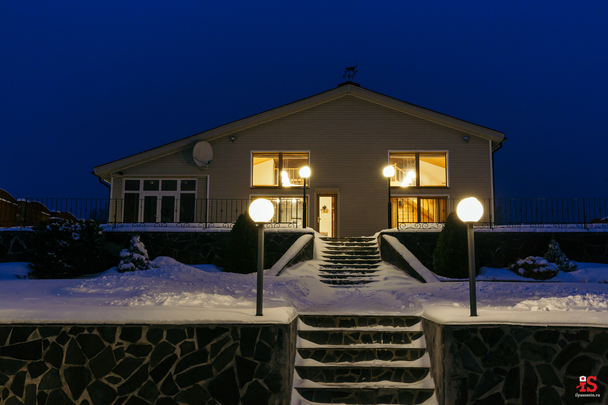 Интерьерная  фотосъемка, фото для гостиницы, фотосъемка отелей, фото для турбизнеса, фото номеров отелей, фото ресторана, фото меню отеля, конференц зал, гостевой дом в карелии, лучший фотограф интерьеров Петрозаводск Карелия, турбаза в Карелии, экскурсии по Карелии, Кижи, Петрозаводск, Илья Соснин