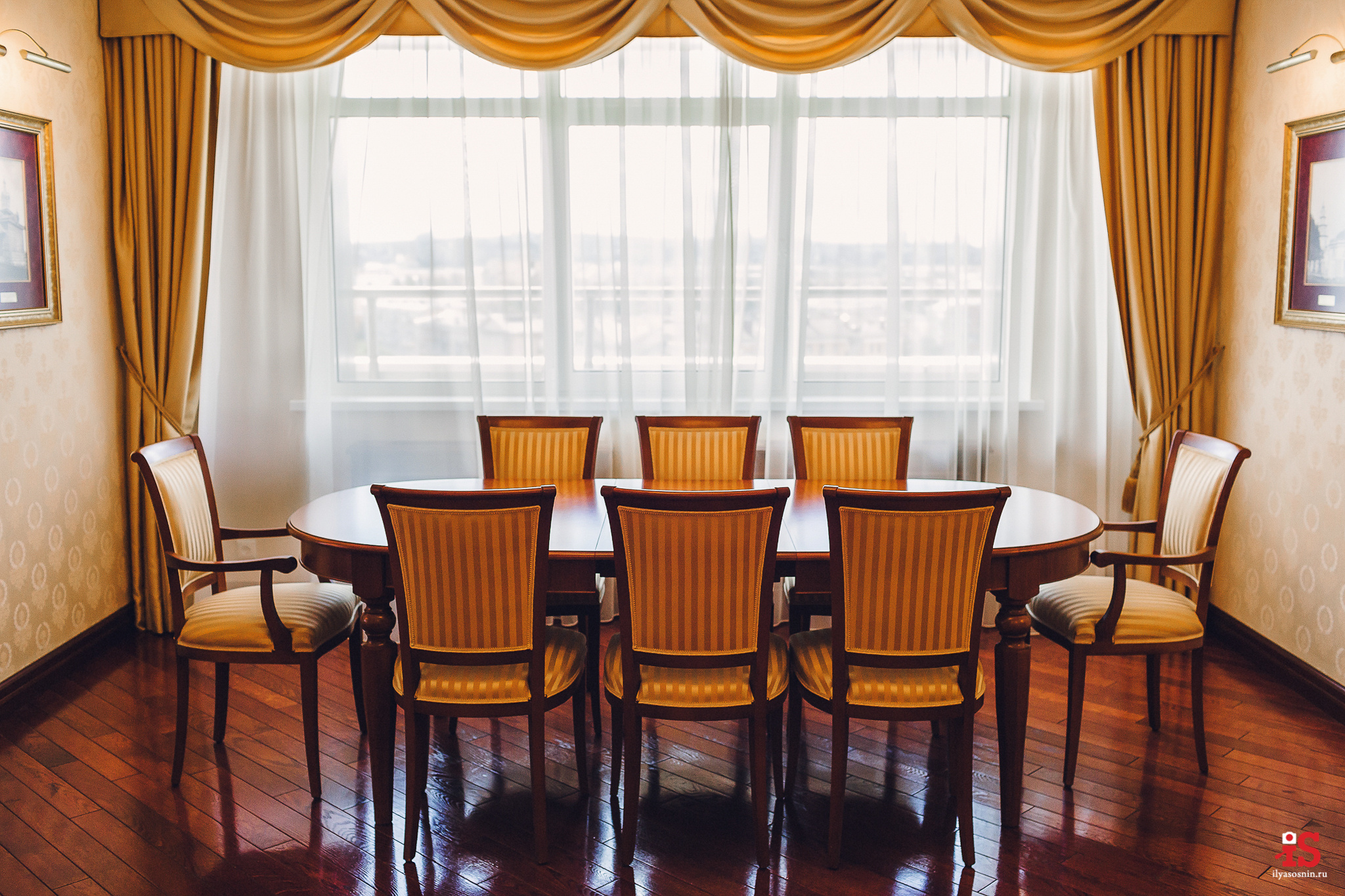 Интерьерная  фотосъемка, фото для гостиницы, фотосъемка отелей, фото для турбизнеса, фото номеров отелей, фото ресторана, фото меню отеля, конференц зал, гостевой дом в карелии, лучший фотограф интерьеров Петрозаводск Карелия, турбаза в Карелии, экскурсии по Карелии, Кижи, Петрозаводск, Илья Соснин