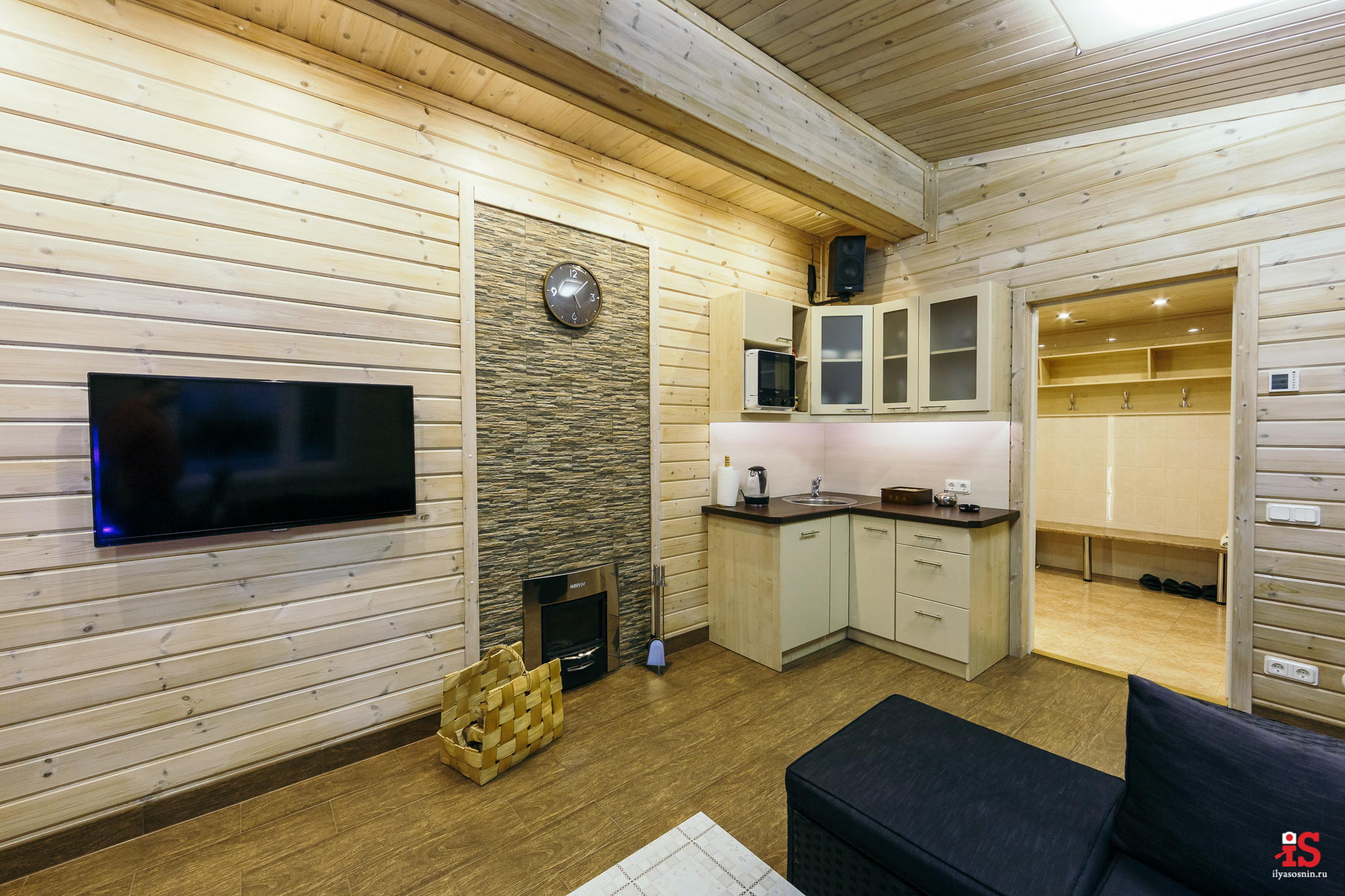 Интерьерная  фотосъемка, фото для гостиницы, фотосъемка отелей, фото для турбизнеса, фото номеров отелей, фото ресторана, фото меню отеля, конференц зал, гостевой дом в карелии, лучший фотограф интерьеров Петрозаводск Карелия, турбаза в Карелии, экскурсии по Карелии, Кижи, Петрозаводск, Илья Соснин