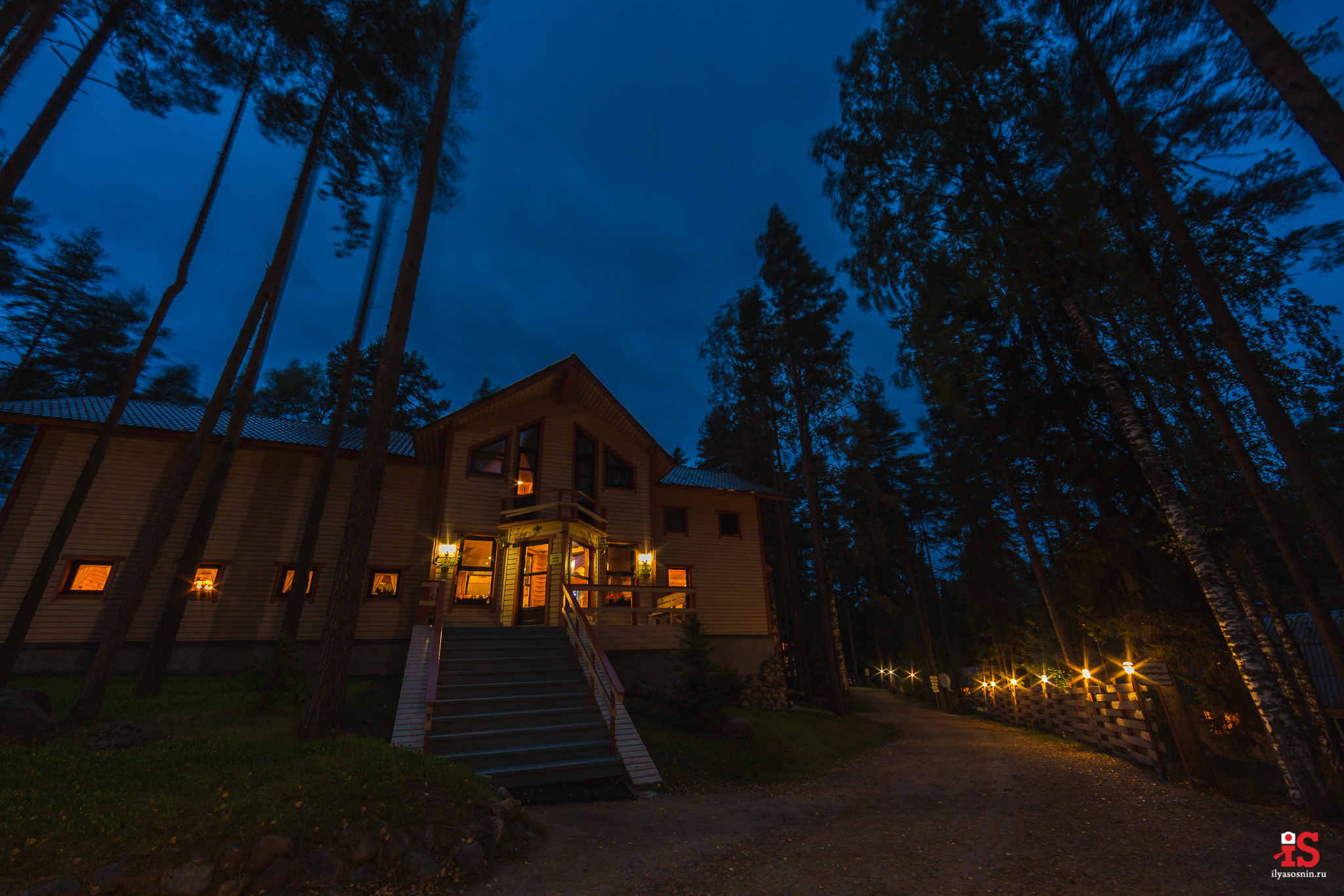 Интерьерная  фотосъемка, фото для гостиницы, фотосъемка отелей, фото для турбизнеса, фото номеров отелей, фото ресторана, фото меню отеля, конференц зал, гостевой дом в карелии, лучший фотограф интерьеров Петрозаводск Карелия, турбаза в Карелии, база отдыха на Сямозеро, фотограф Илья Соснин