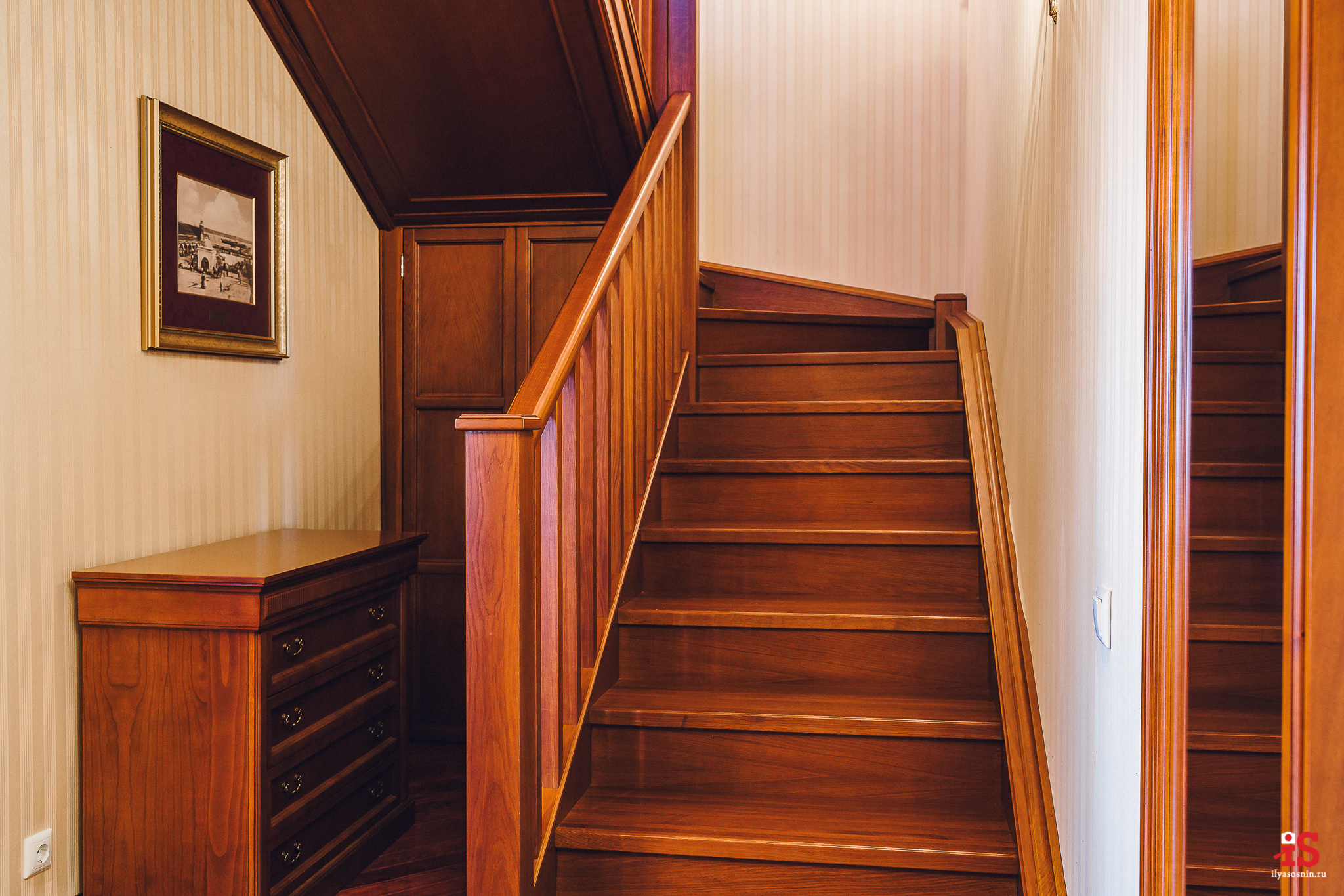 Интерьерная  фотосъемка, фото для гостиницы, фотосъемка отелей, фото для турбизнеса, фото номеров отелей, фото ресторана, фото меню отеля, конференц зал, гостевой дом в карелии, лучший фотограф интерьеров Петрозаводск Карелия, турбаза в Карелии, экскурсии по Карелии, Кижи, Петрозаводск, Илья Соснин