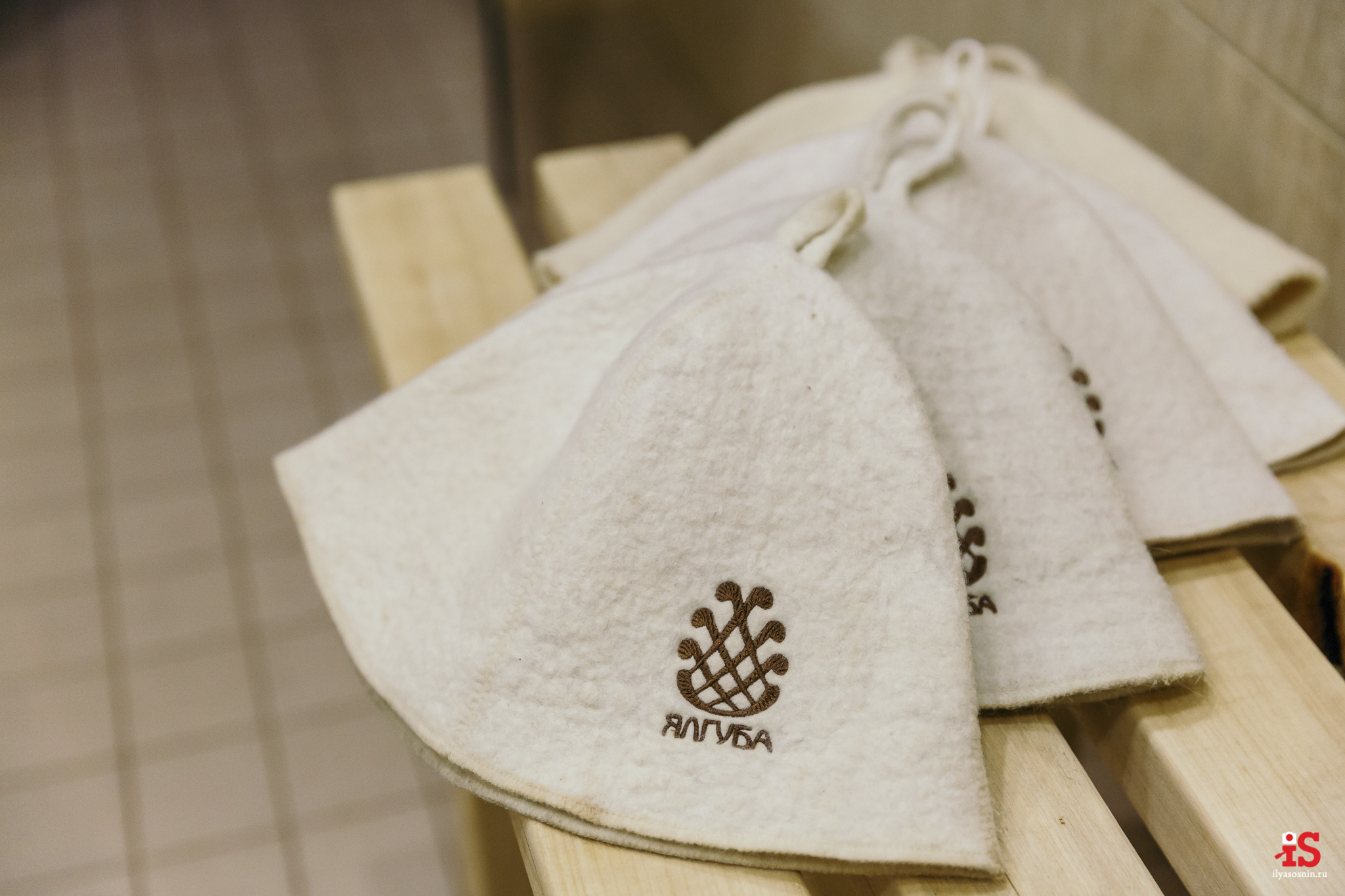 Интерьерная  фотосъемка, фото для гостиницы, фотосъемка отелей, фото для турбизнеса, фото номеров отелей, фото ресторана, фото меню отеля, конференц зал, гостевой дом в карелии, лучший фотограф интерьеров Петрозаводск Карелия, турбаза в Карелии, экскурсии по Карелии, Кижи, Петрозаводск, Илья Соснин