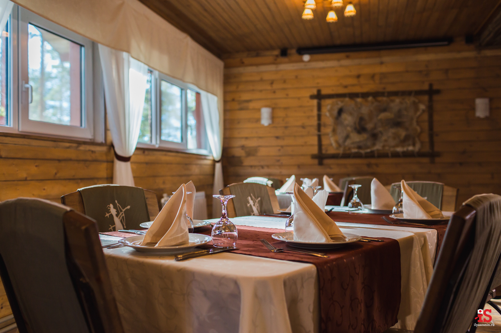 Интерьерная  фотосъемка, фото для гостиницы, фотосъемка отелей, фото для турбизнеса, фото номеров отелей, фото ресторана, фото меню отеля, конференц зал, гостевой дом в карелии, лучший фотограф интерьеров Петрозаводск Карелия, турбаза в Карелии, база отдыха на Сямозеро, фотограф Илья Соснин
