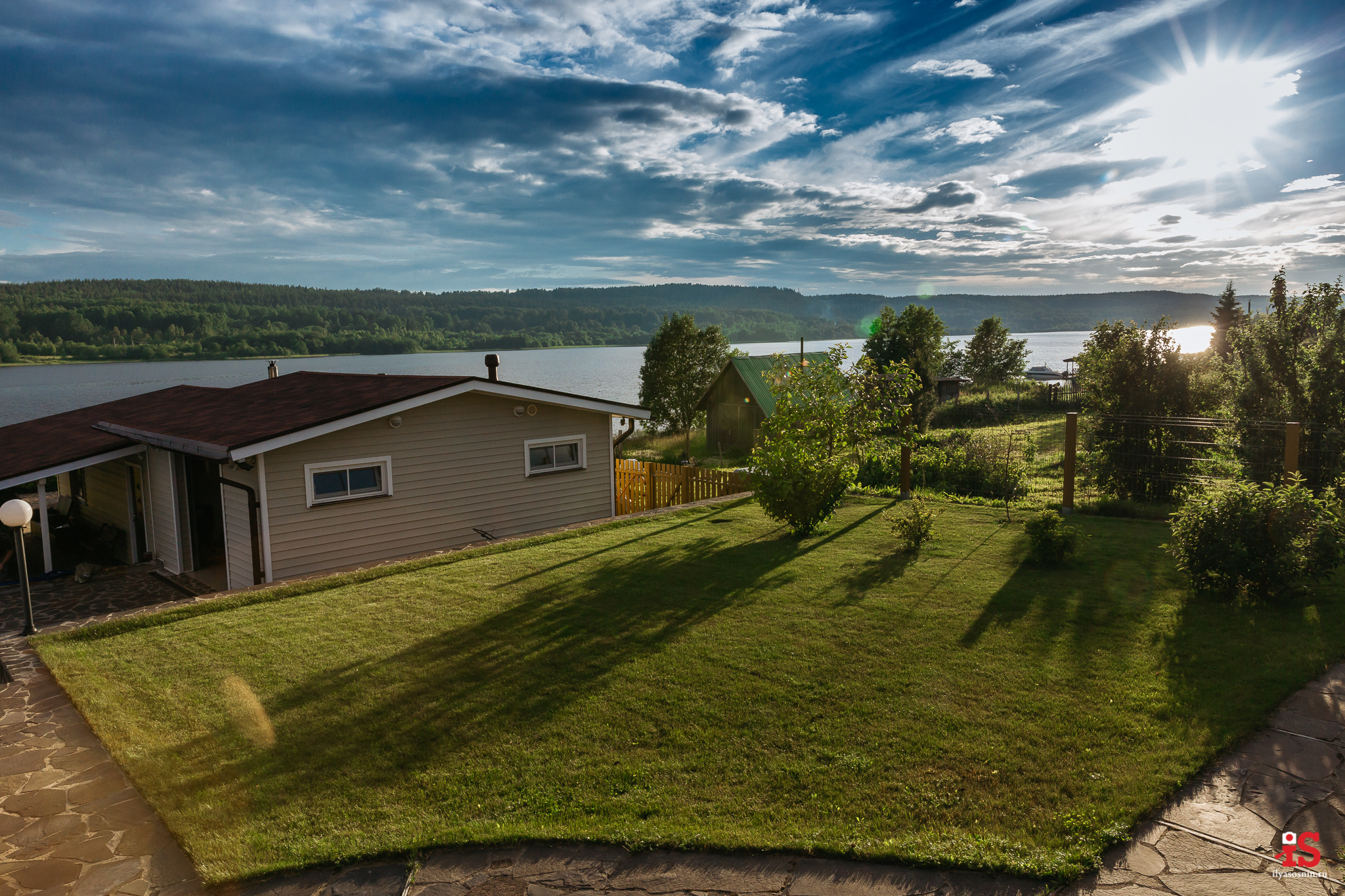 Интерьерная  фотосъемка, фото для гостиницы, фотосъемка отелей, фото для турбизнеса, фото номеров отелей, фото ресторана, фото меню отеля, конференц зал, гостевой дом в карелии, лучший фотограф интерьеров Петрозаводск Карелия, турбаза в Карелии, экскурсии по Карелии, Кижи, Петрозаводск, Илья Соснин