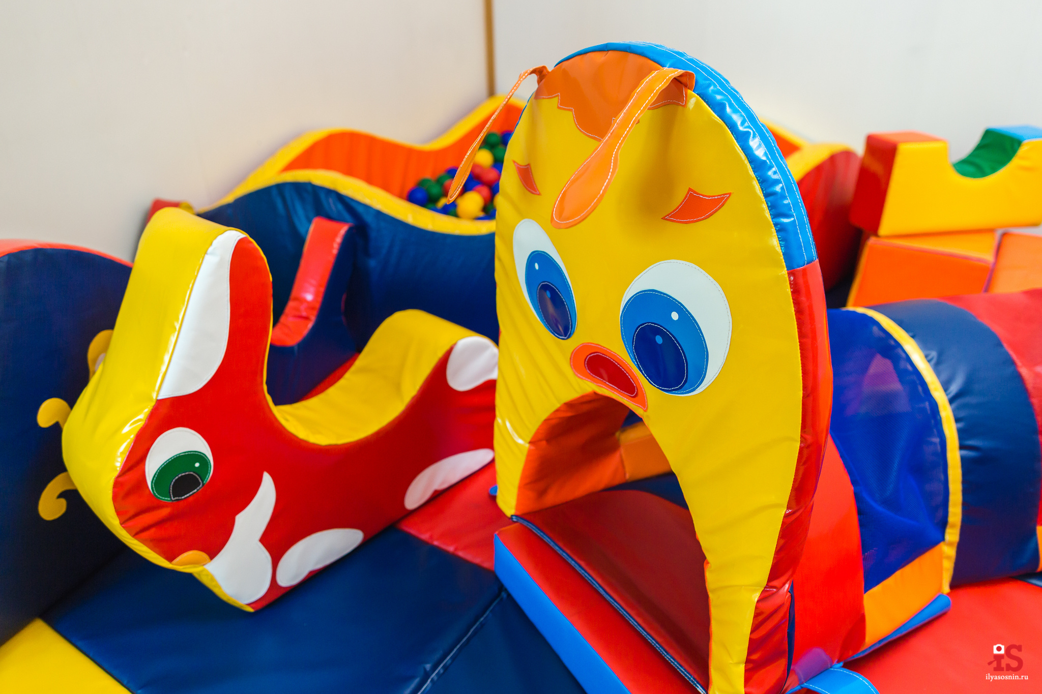 Интерьерная  фотосъемка, фото для гостиницы, фотосъемка отелей, фото для турбизнеса, фото номеров отелей, фото ресторана, фото меню отеля, конференц зал, гостевой дом в карелии, лучший фотограф интерьеров Петрозаводск Карелия, турбаза в Карелии, база отдыха на Сямозеро, фотограф Илья Соснин