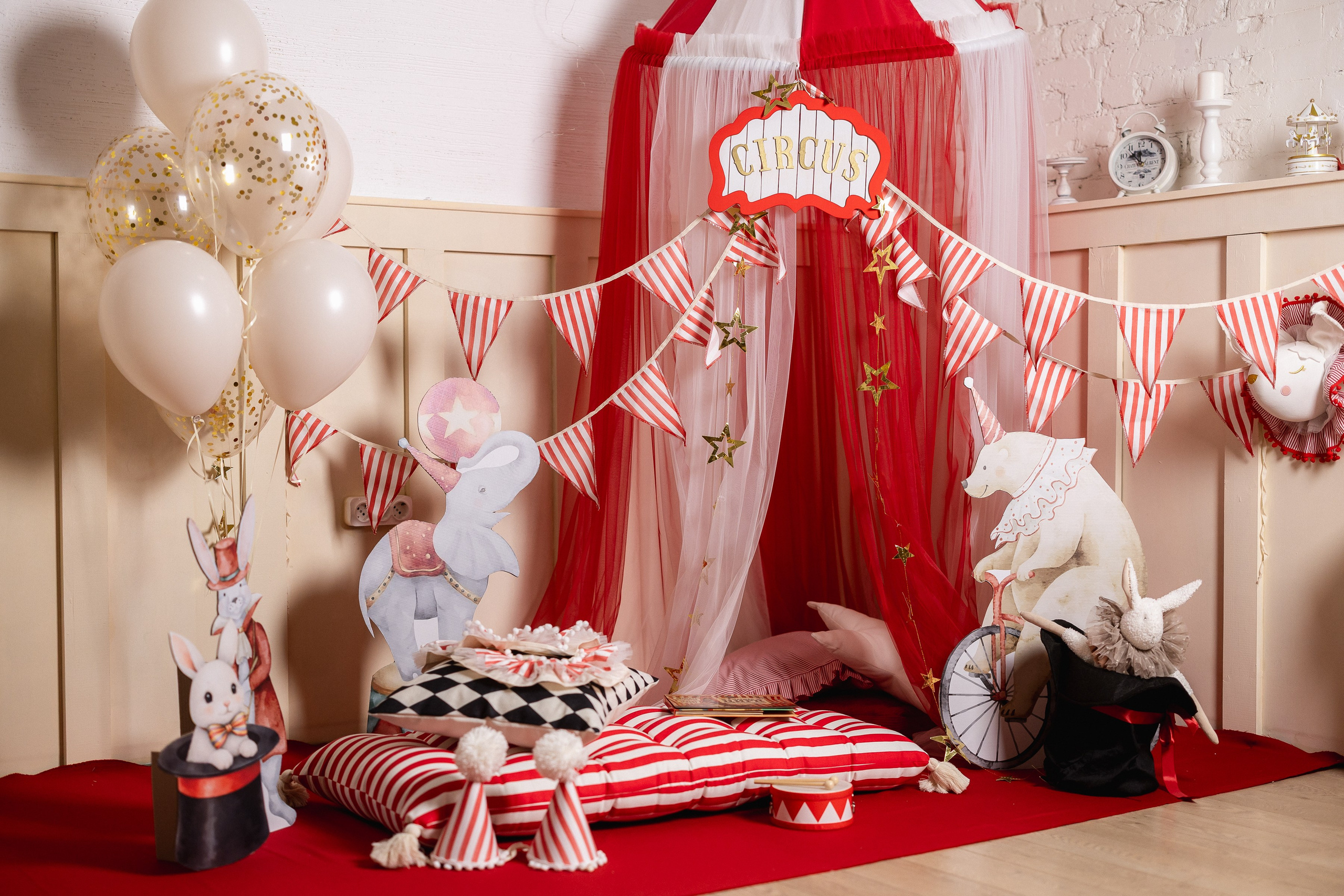 Зал «Детский». Аренда залов Фотосъемка Рекламная Фотосъемка Съемка для сайтов