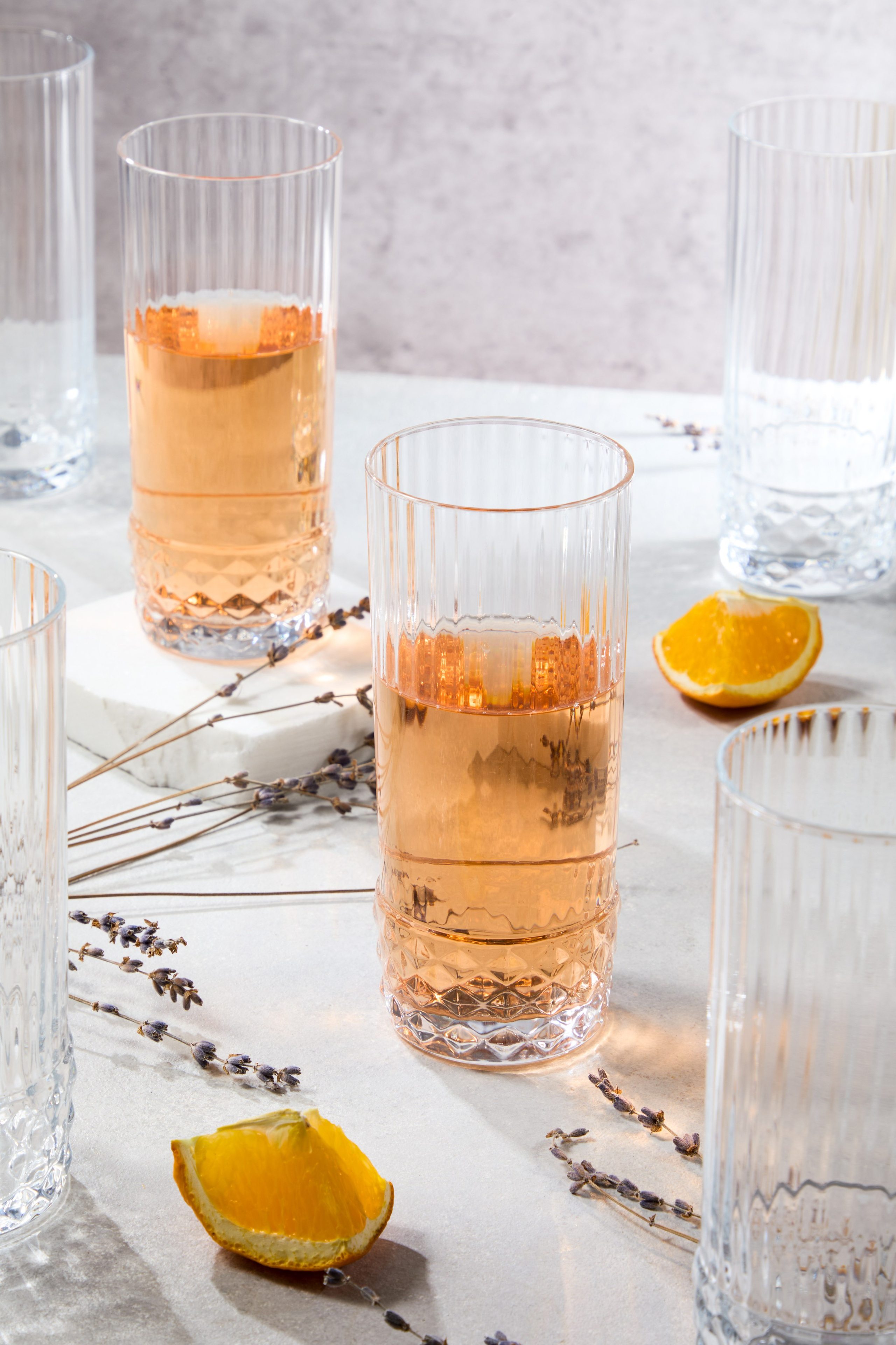 Стеклянные бокалы. Сайт о предметной, имиджевой и портретной фотографии, фотограф Фил Киреев