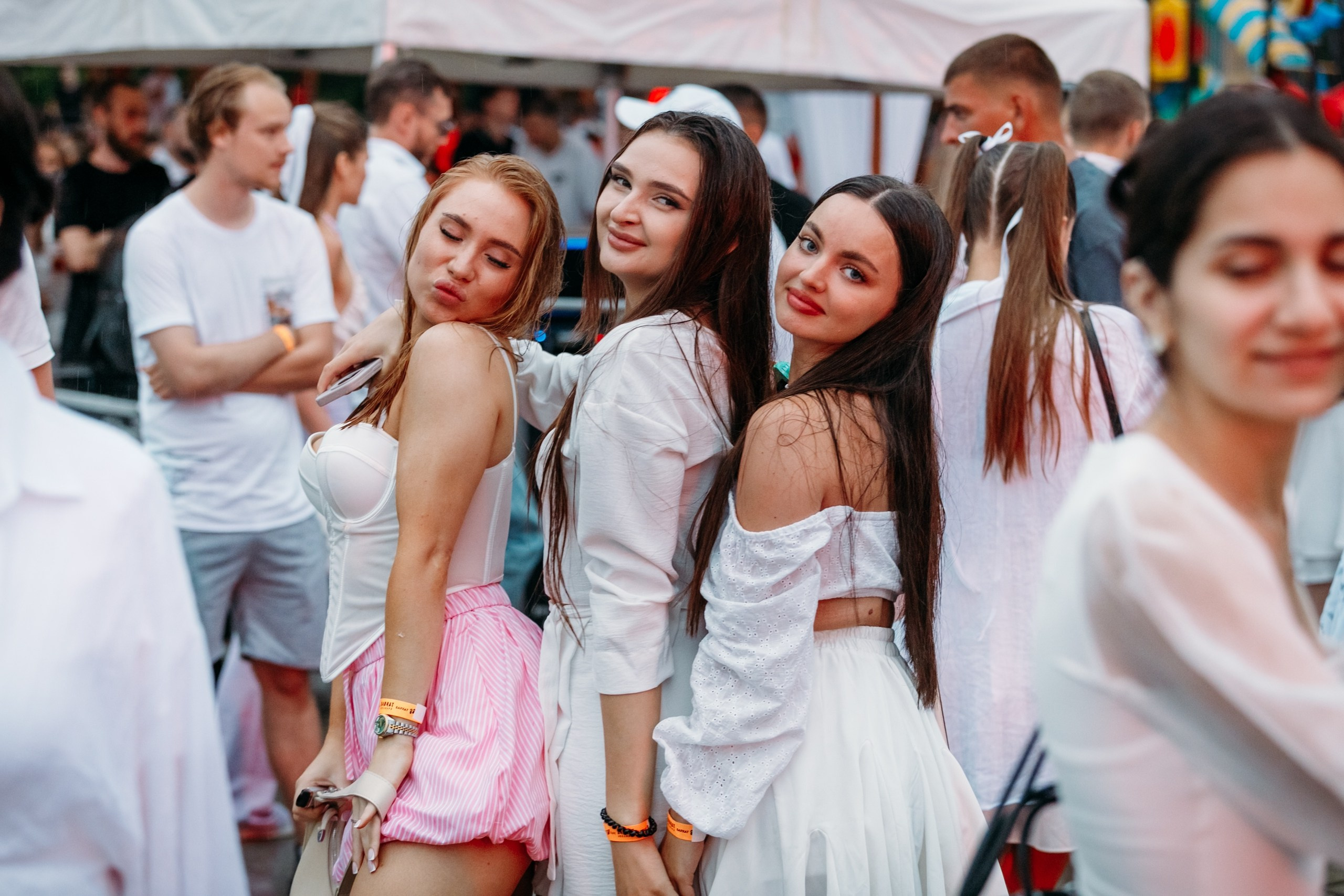 White Party @ Бархат парк. Репортажный фотограф Максим Полянский. Москва, Санкт-Петербург, Красноярск