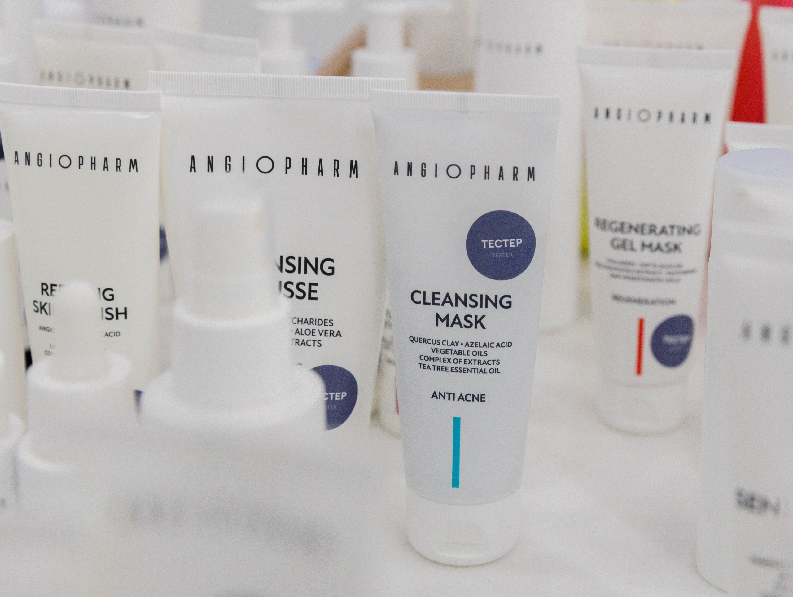 ANGIOPHARM cosmetics. Клиентский день. Репортажный фотограф в Новосибирске Алена Помазунова