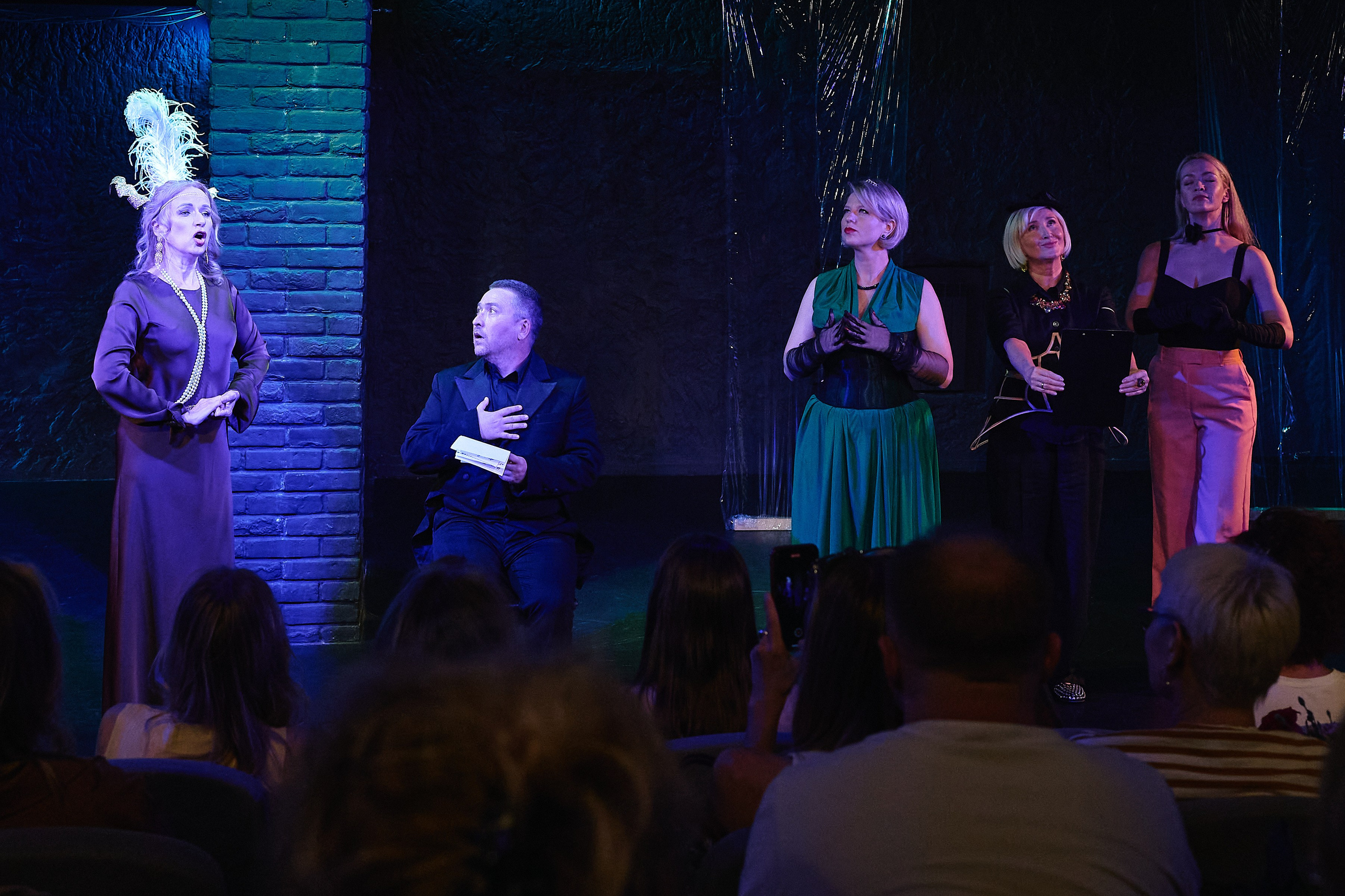 Достоевский и его женщины. Борнеман. Фотограф Опыт Качество Скорость Горный Алтай Барнаул