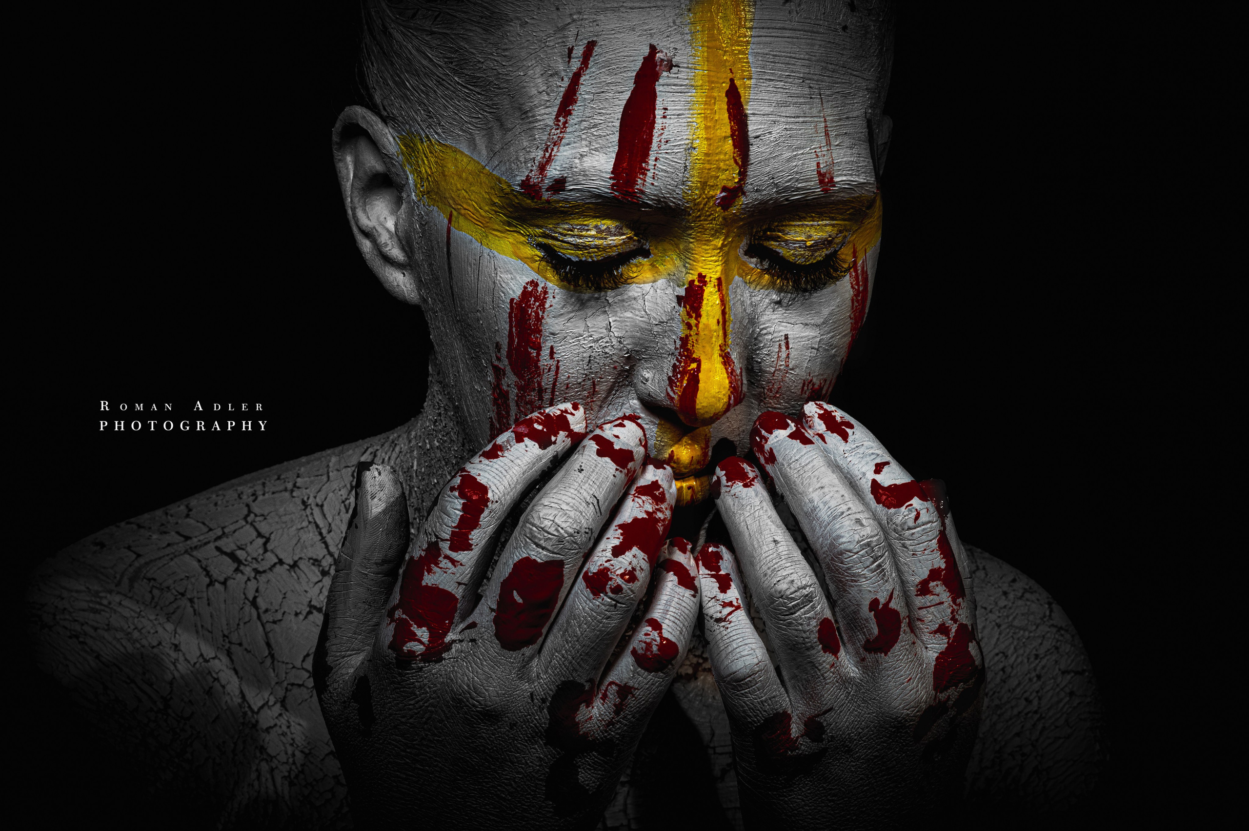 София. Кровь Мессии. Фотограф Роман Адлер