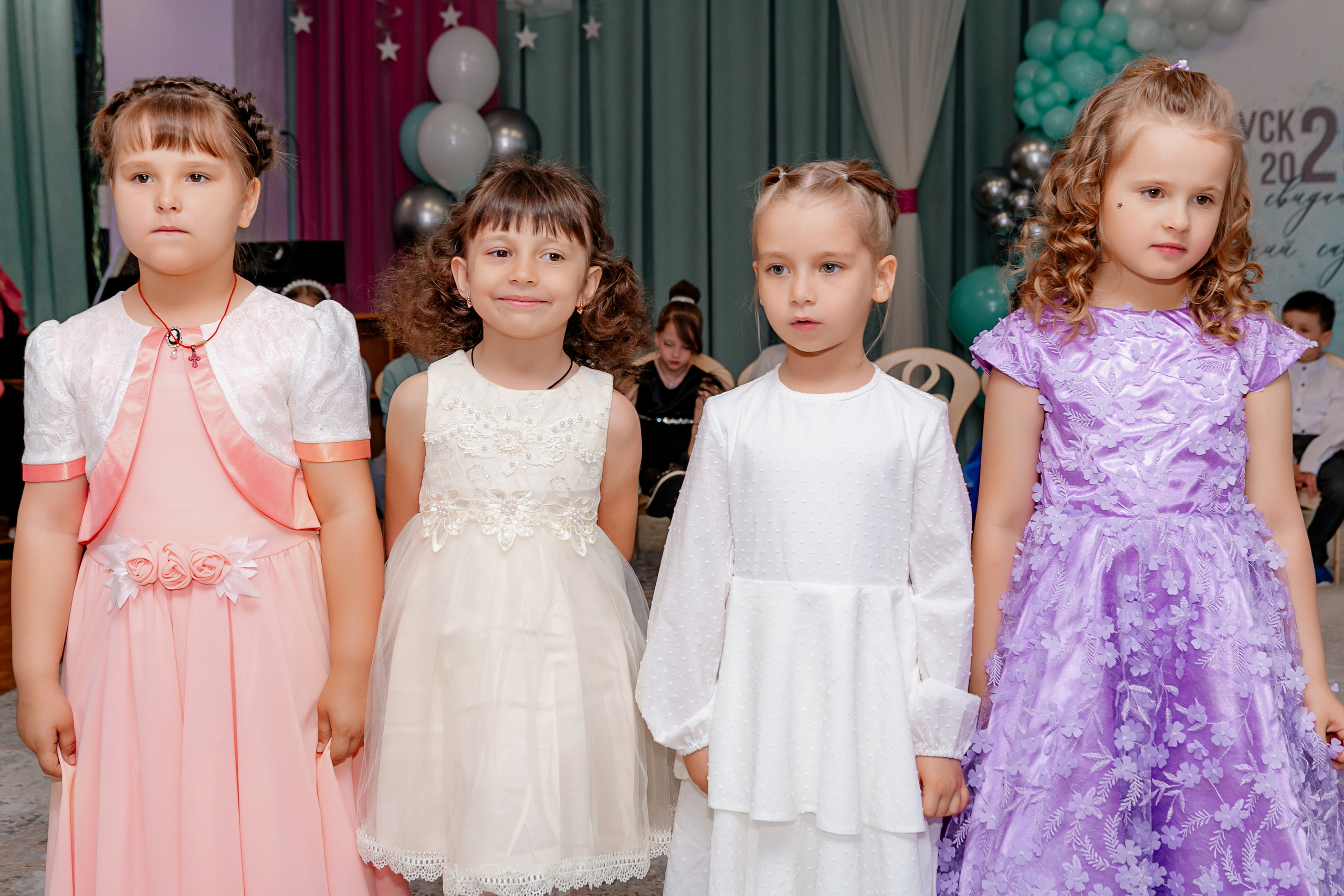 ВЫПУСКНОЙ ДЕТСКИЙ САД. Контент фотограф, съемка для маркетплейсов, фуд съемка и репортажи в Новосибирске Ралия Галеева