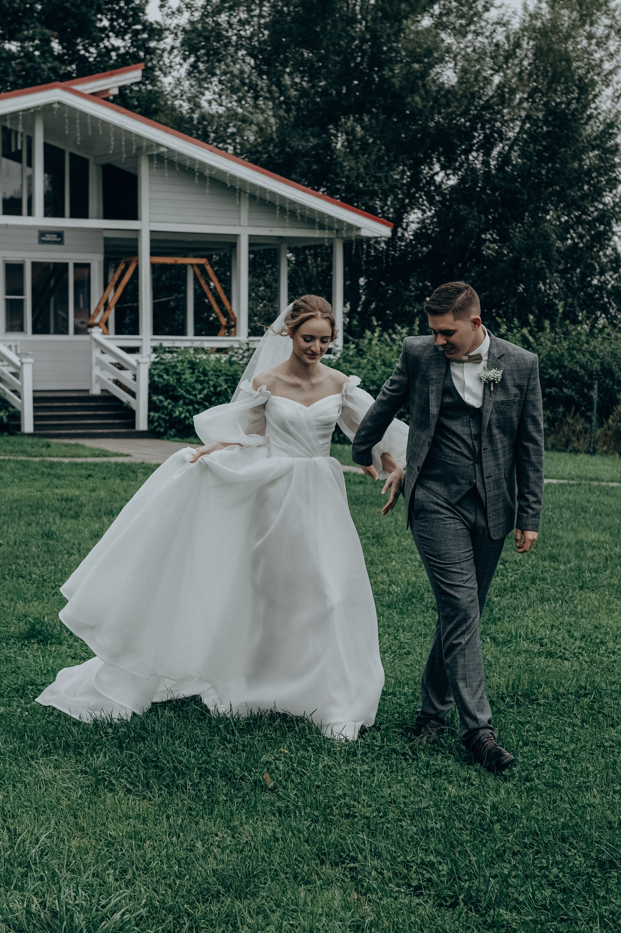 Осенняя нежность в Медвежьих озерах, Щелково. Свадебная фотоистория. Свадебный и семейный фотограф Виктория Носачёва. Щелково, Москва и МО