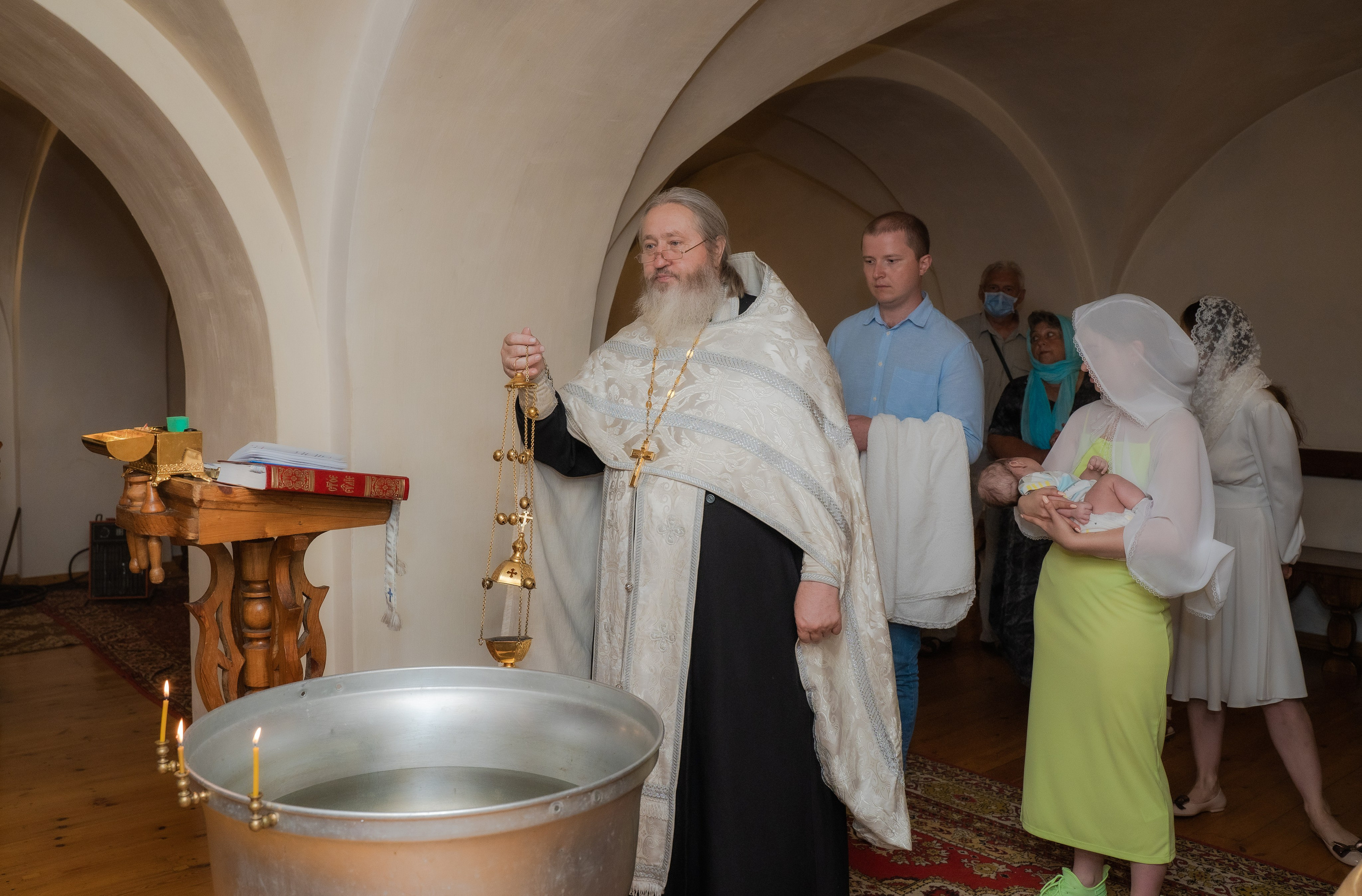 Фотосъемка крещения в Москве — сохранить таинство и создать фотокнигу