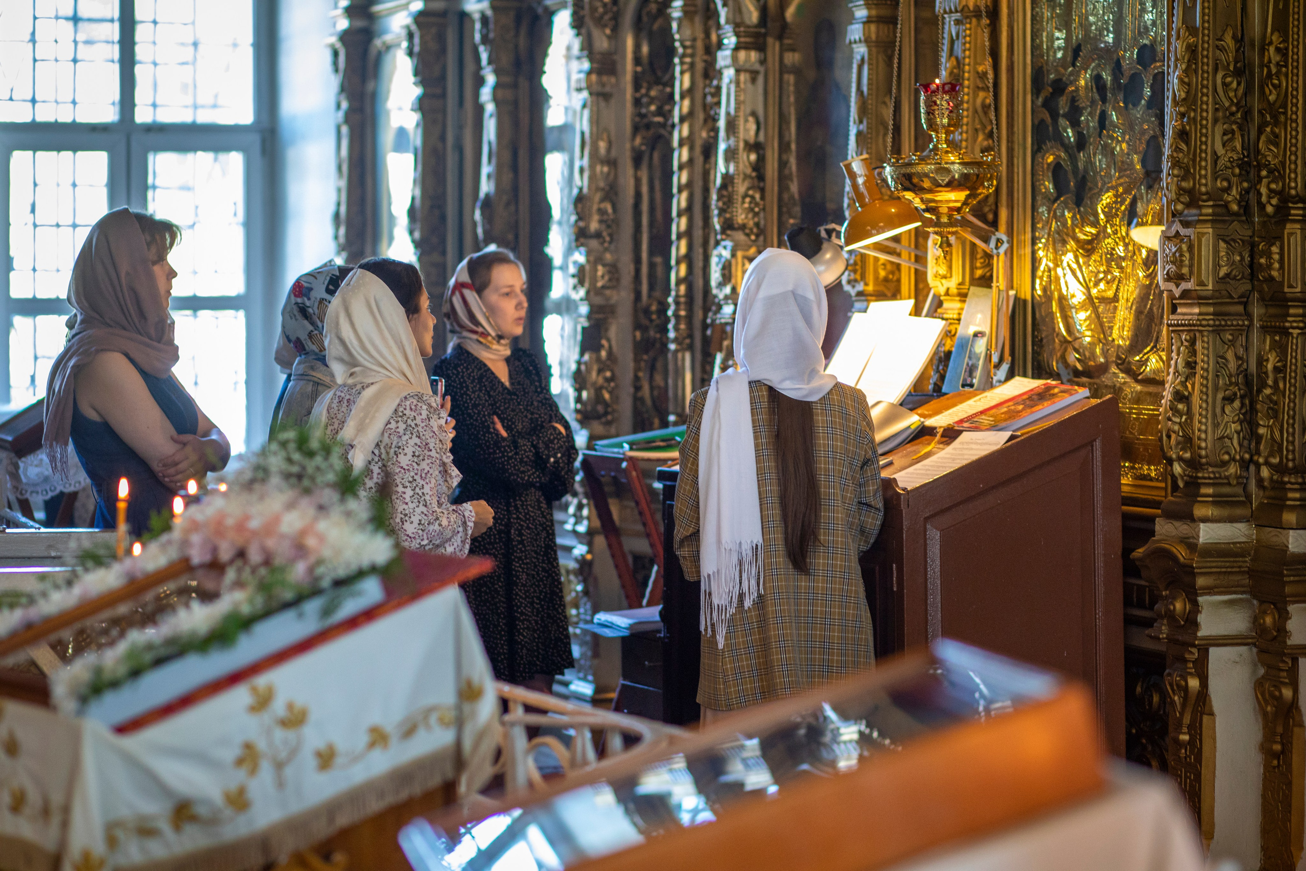 Служба епископа Александровского и Юрьев-Польского Иннокентия. Арт- фотограф Москва