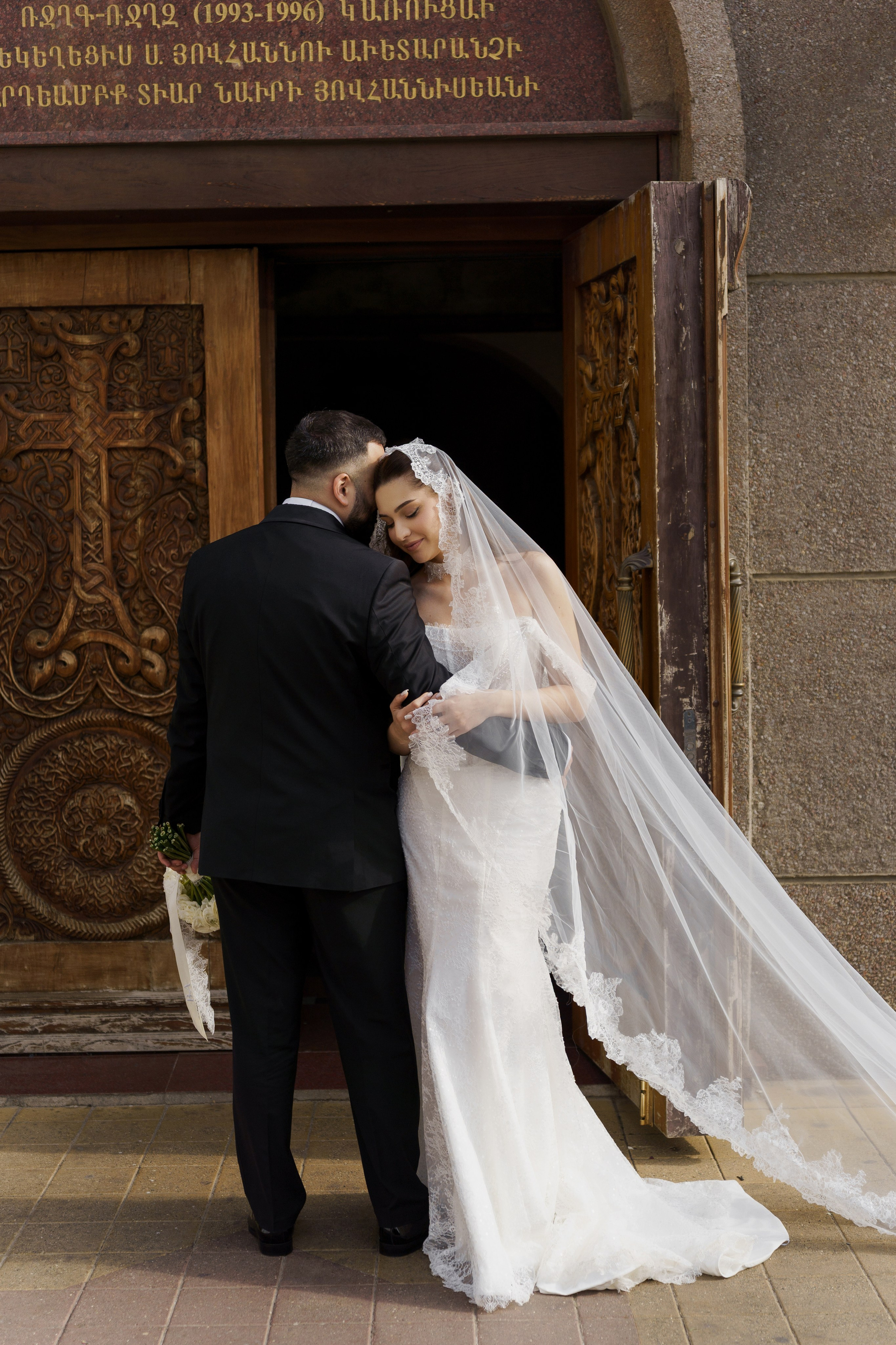 Красивая Армянская свадьба в Краснодаре от ТВИНС СТУДИО. ТВИНС СТУДИО — лучшие свадебные фотографы и видеографы в Краснодаре