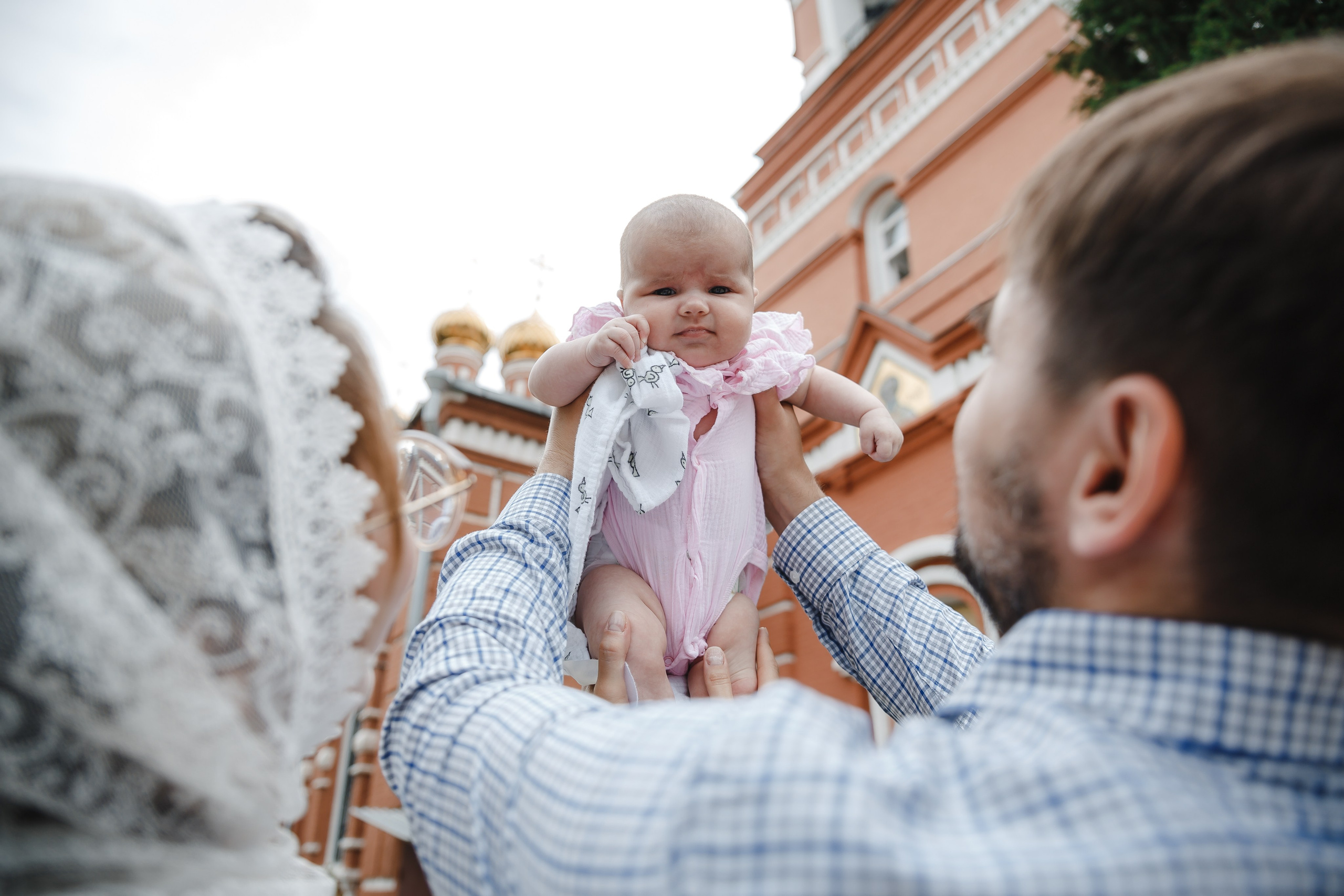 Крещение в храме Спаса Нерукотворного Образа в Б.Свинорье Г.Москвы. Фотограф на Крещение Москва