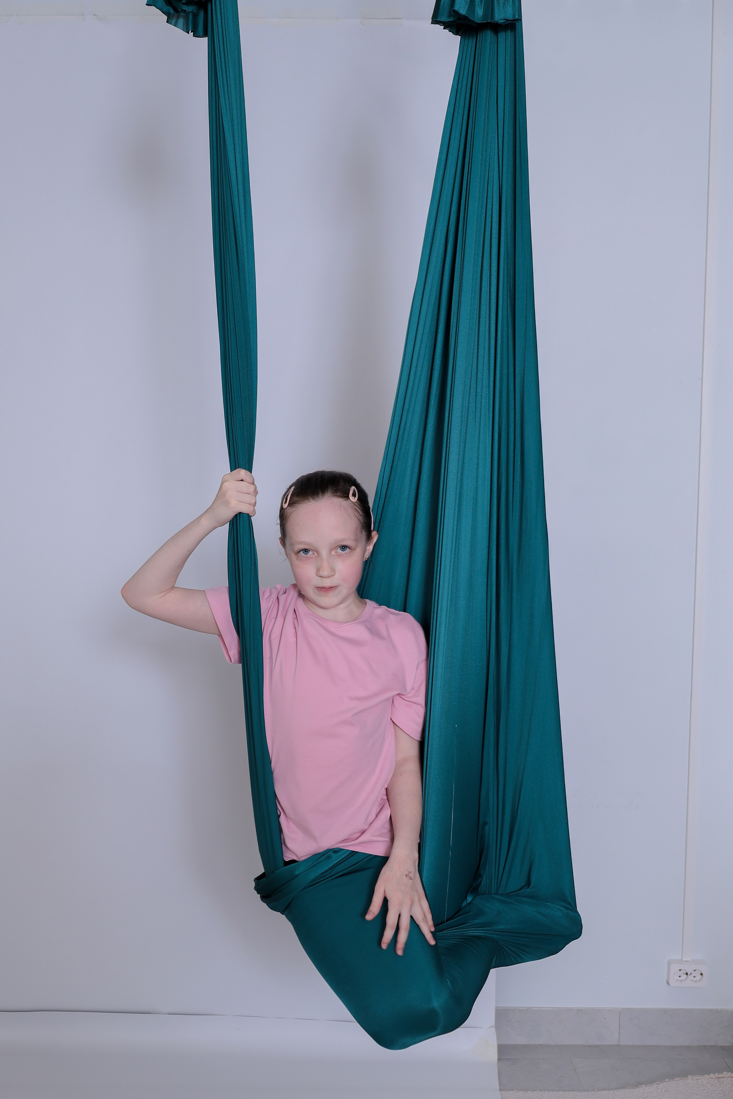 Детская аэройога. Фотограф Надршина Лилия