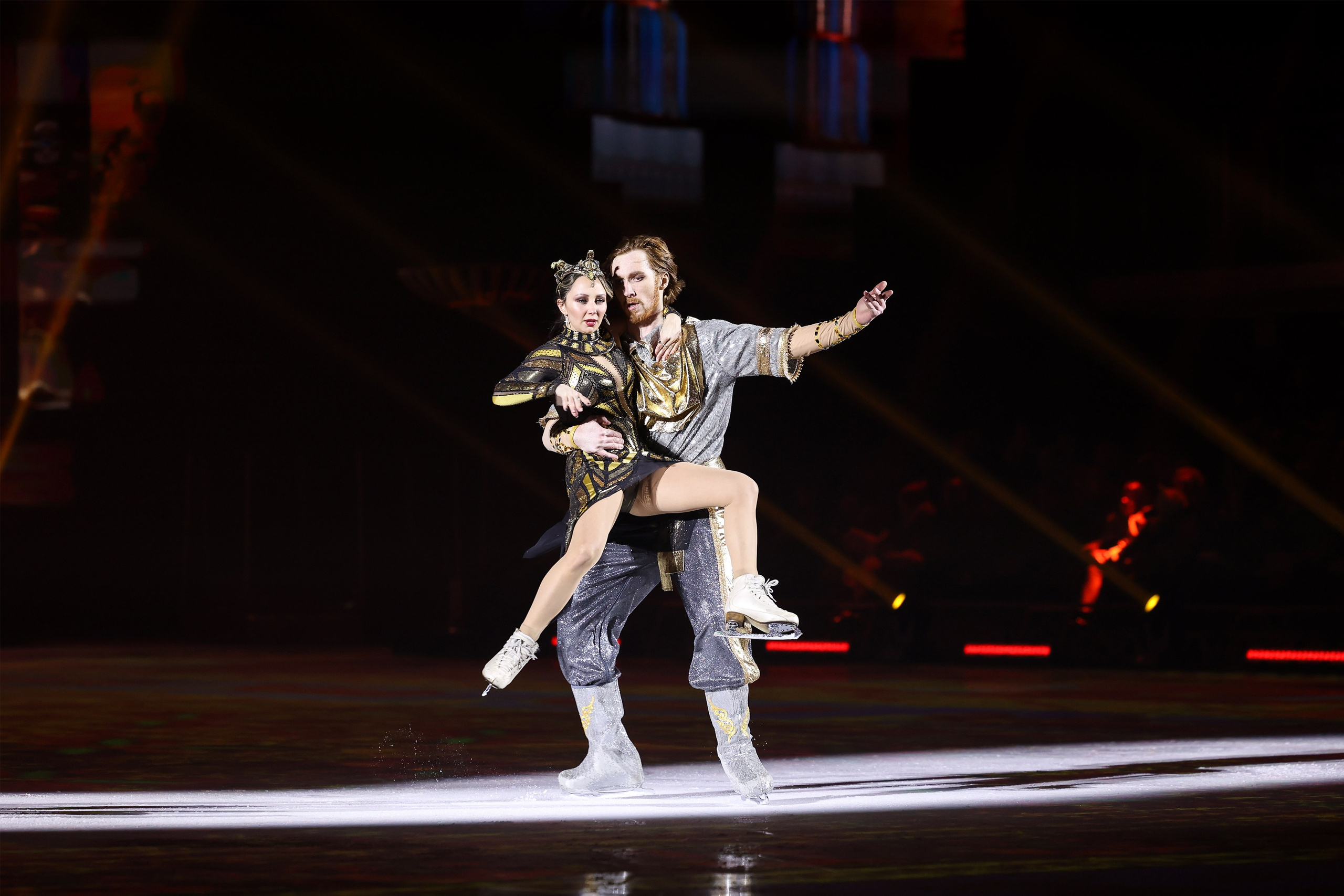 «История любви Шахеризады» шоу на льду 03.01.2024. Спортивный и репортажный фотограф Антон Тереханов