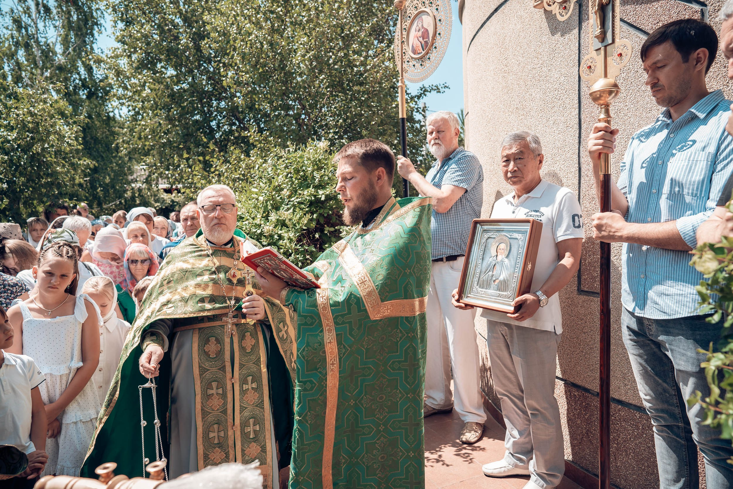 Престольный праздник храма Прп.Сергия Радонежского с. Орлиное. Церковный фотограф Севастополь