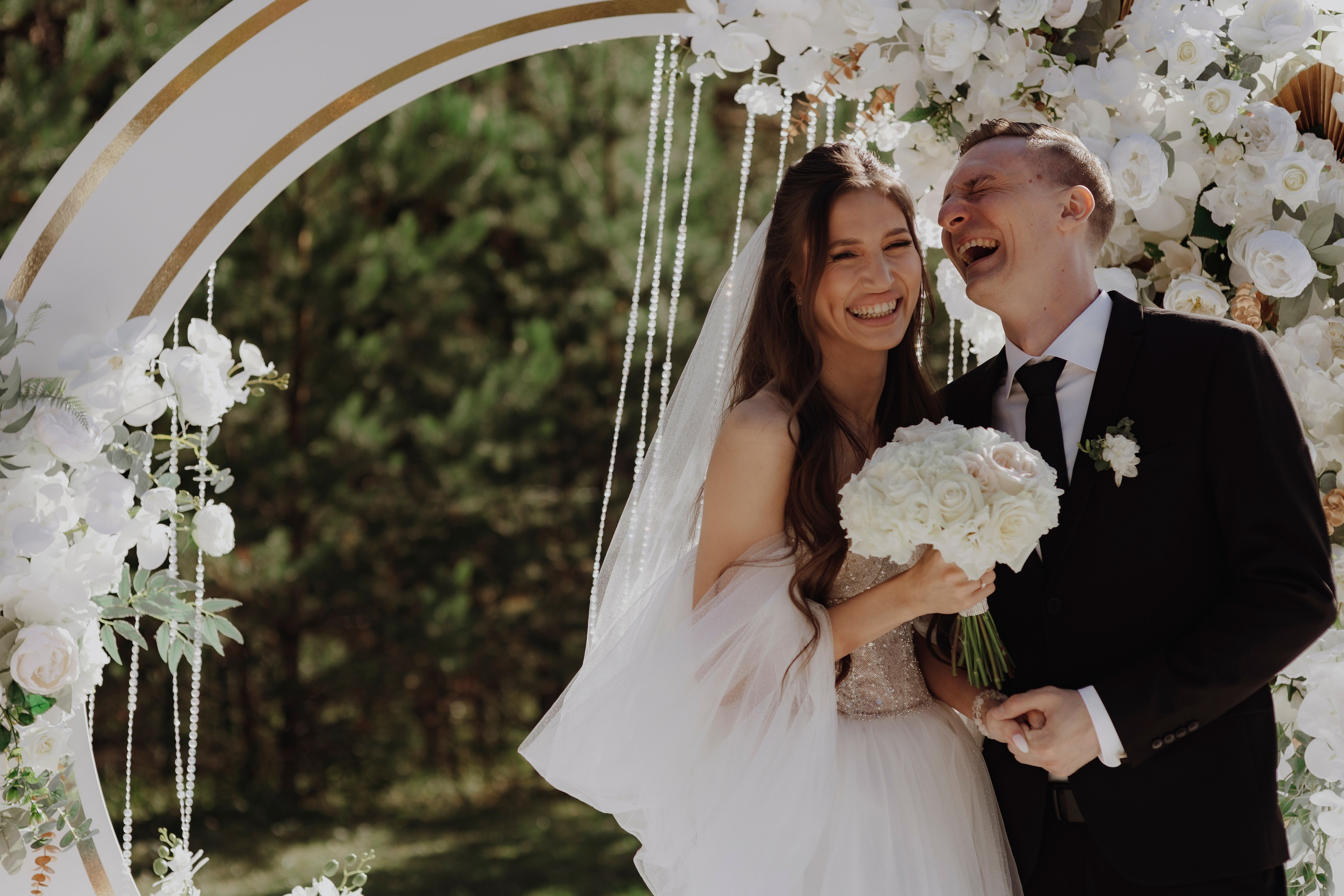 Фотосъемка полного свадебного дня с выездной регистрацией в Ижевске. Свадебный и портретный фотограф в Ижевске и Санкт-Петербурге Саша Брокколи