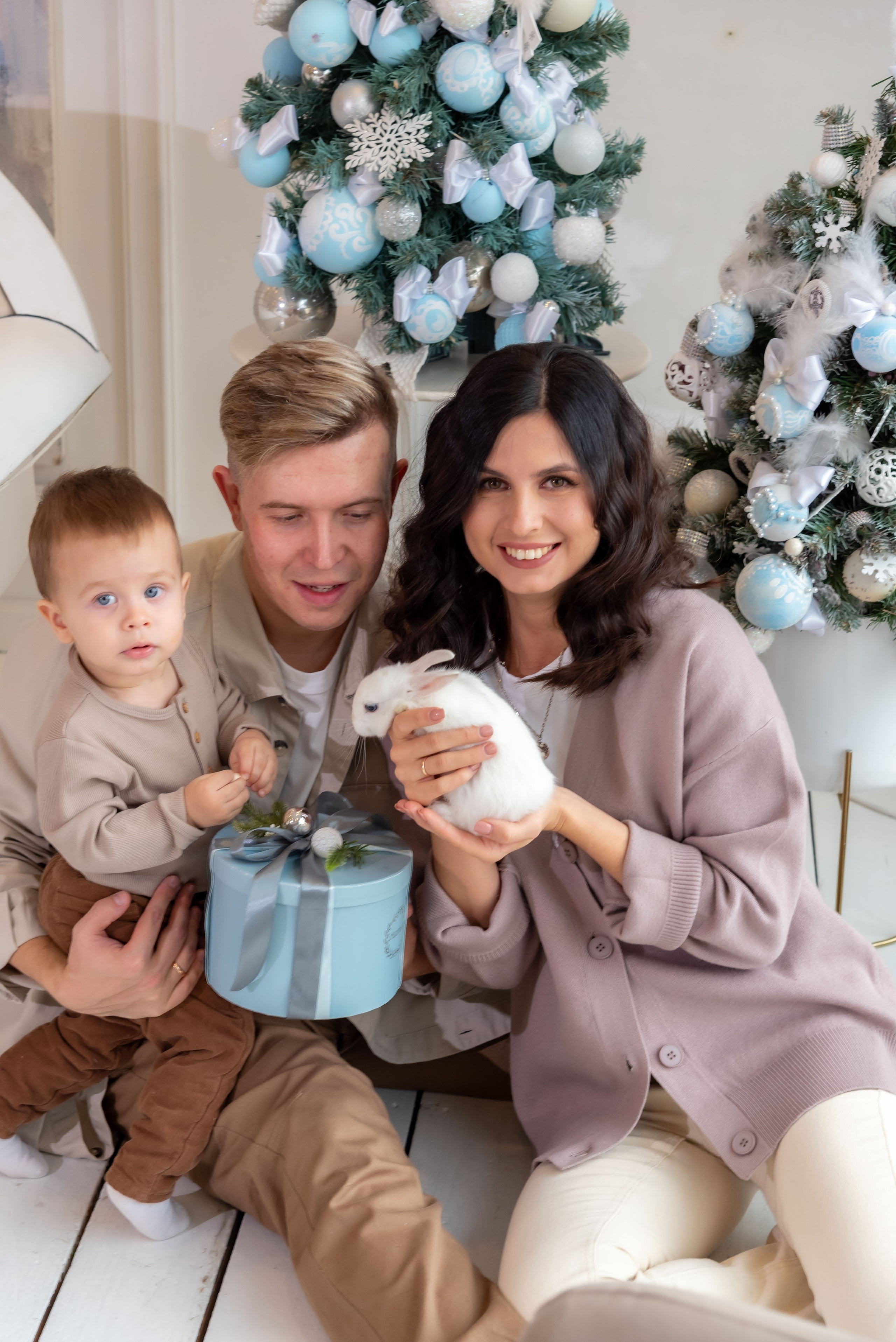 Семейная в фотостудии. Елена Сергеева- фотограф для жизни и бренда. Фотосессии и репортаж мероприятий