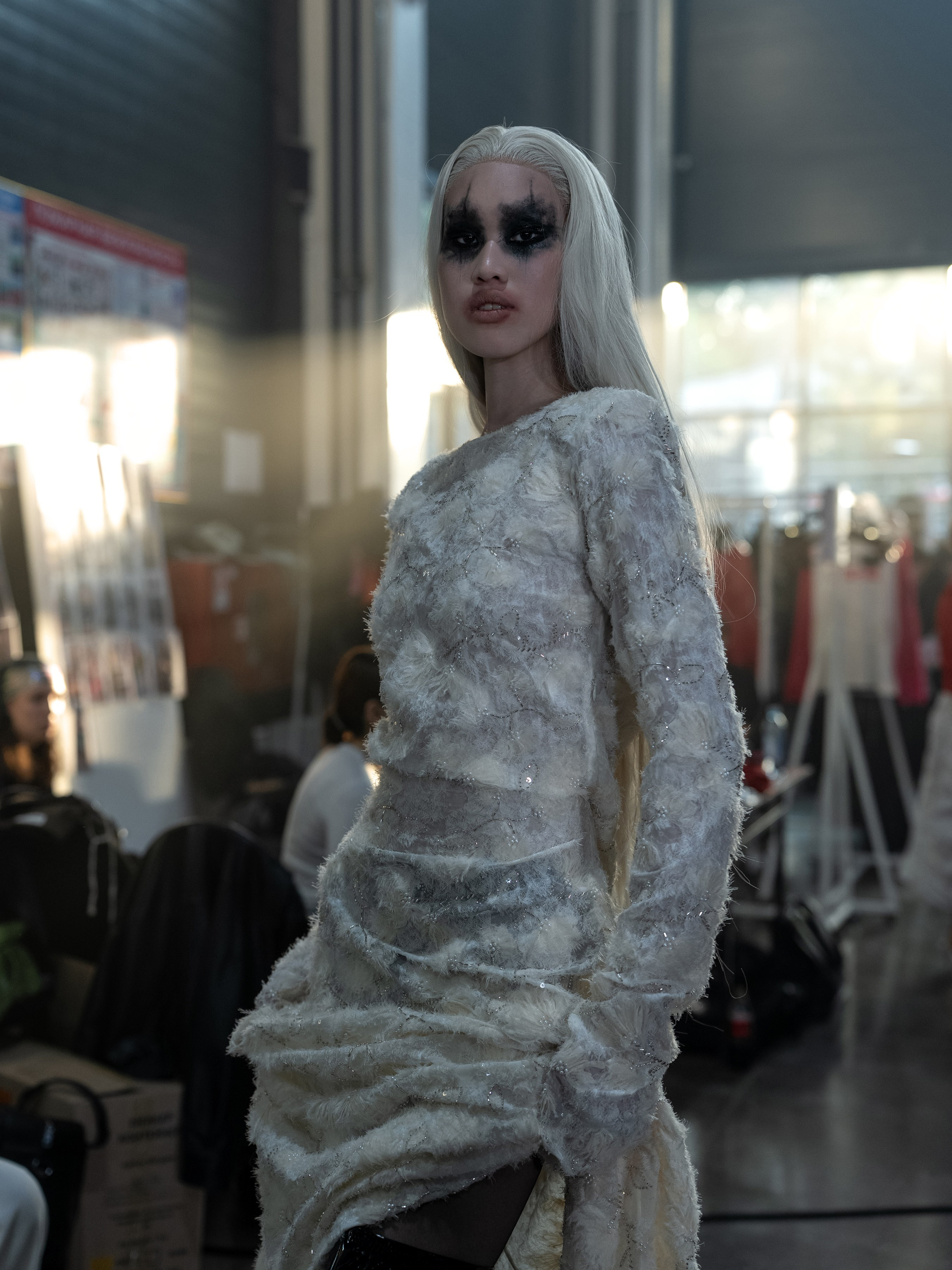 Visa Fashion Week Almaty Pre-Fall 2026 April Backstage Day 2. Сайт Алматинского НЮ АРТ, будуар и фэшн фотографа Дениса Карпенко
