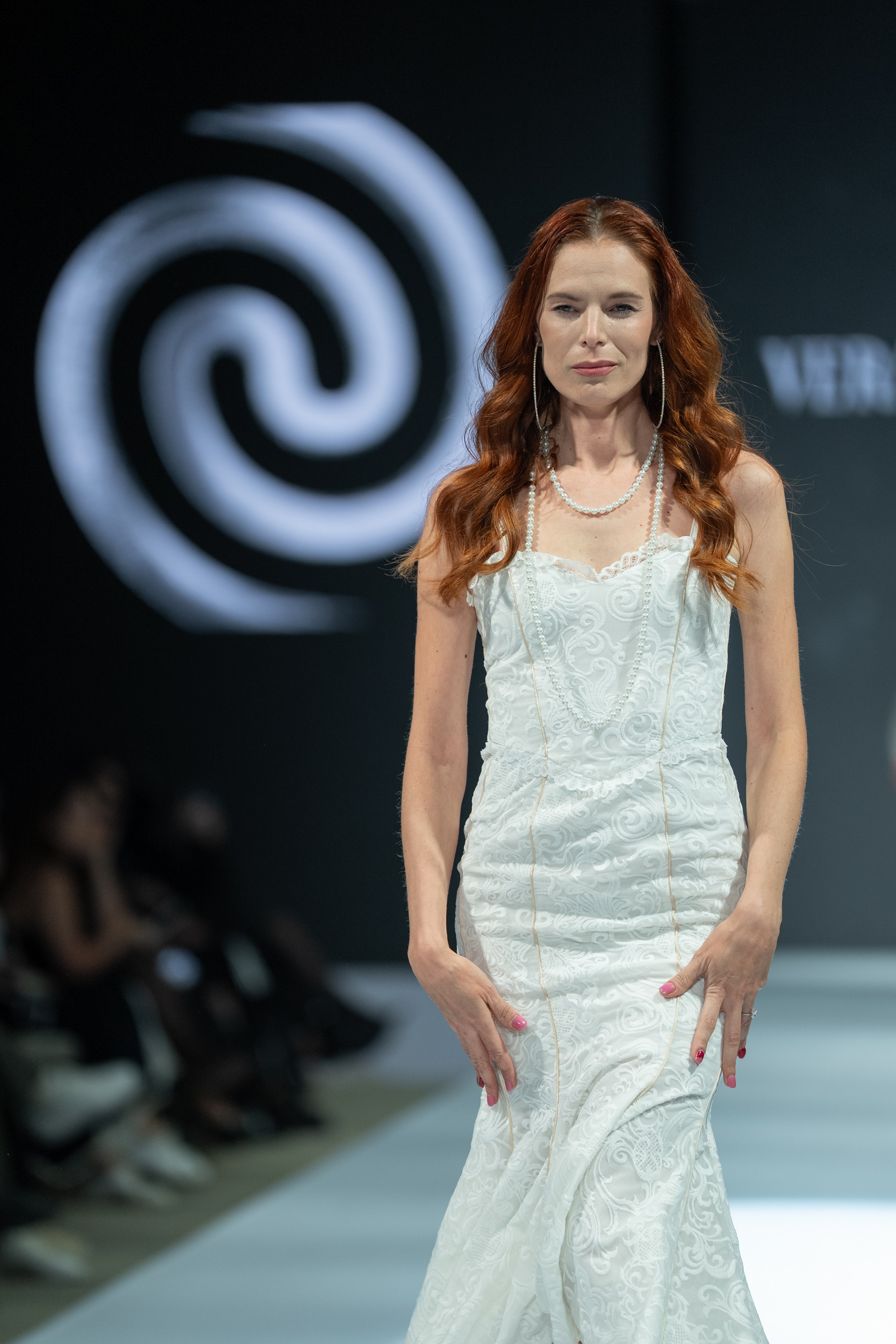 EURASIAN FASHION WEEK Vera Shasherina. Сайт Алматинского НЮ АРТ, будуар и фэшн фотографа Дениса Карпенко