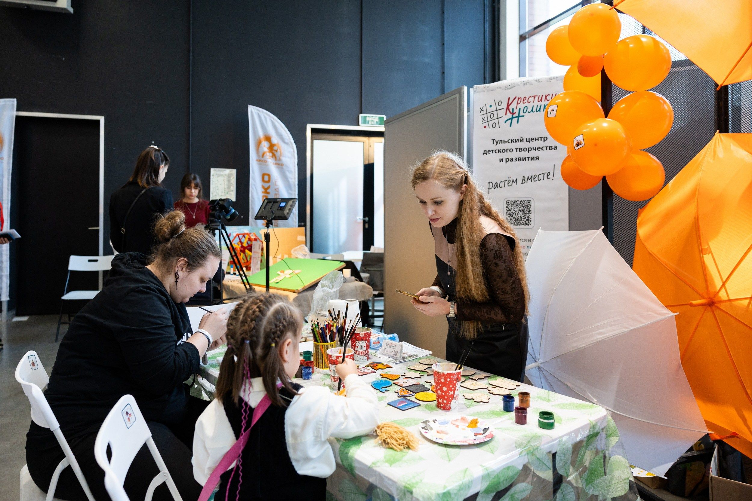 Октаве 8 лет! (25 апреля 2026). Репортажный фотограф Алексей Пирязев