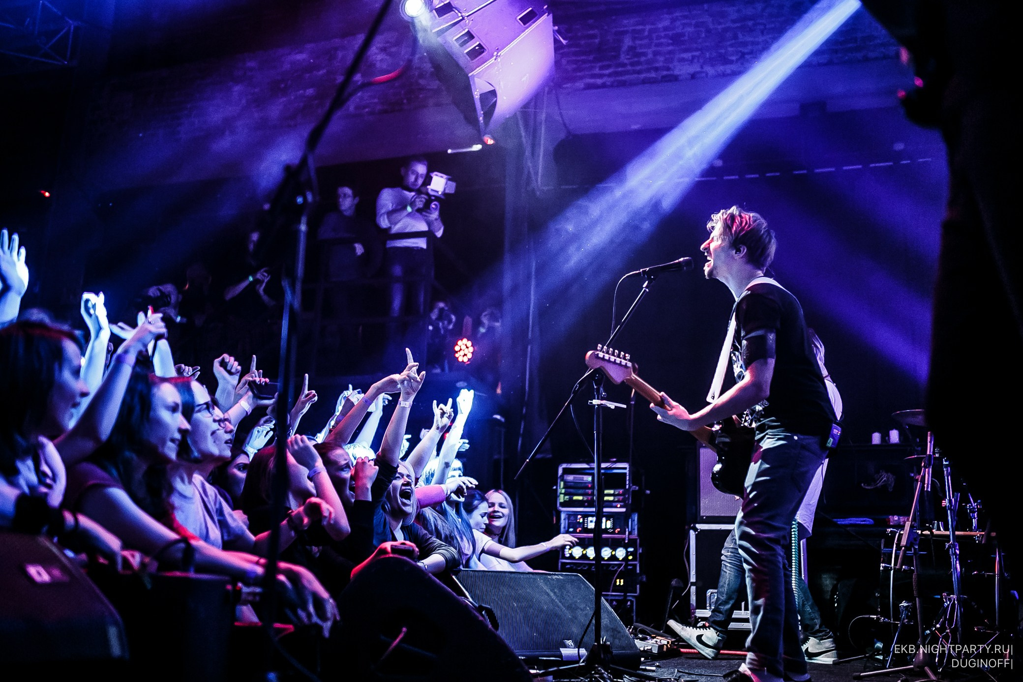 НЕРВЫ Концерт. Профессиональный фотограф Дугинов Николай | Екатеринбург