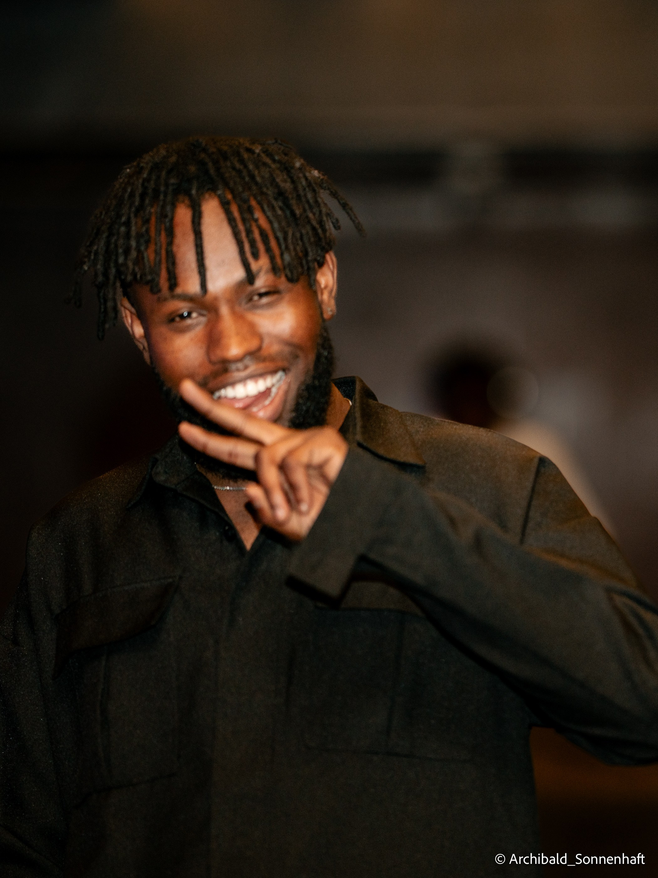 Georgian party. Photographer in Guangzhou, China. Archibald Sonnenhaft