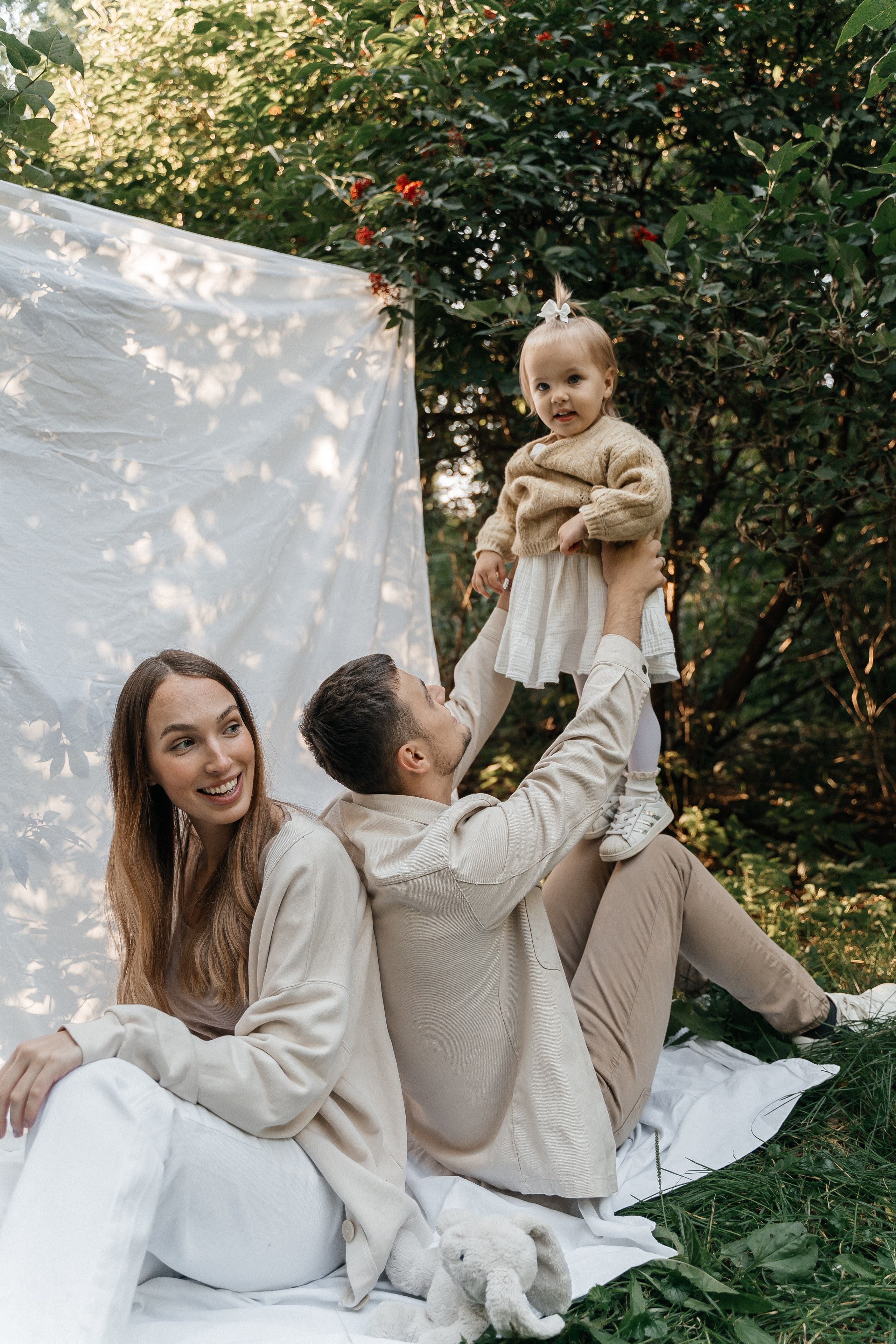 Лёша, Ксюша и Вика. Волик Мария