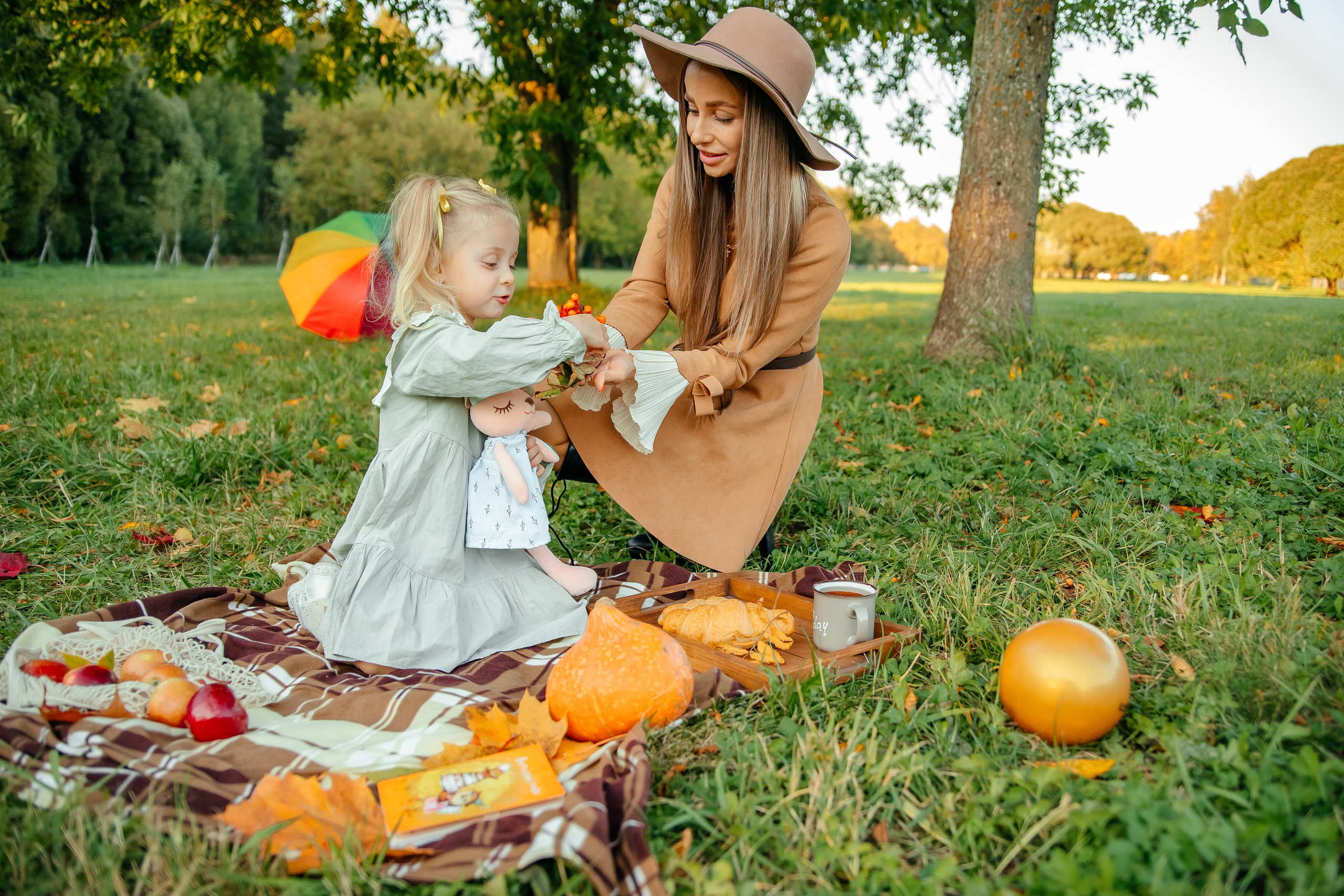 Фотопленэр в осеннем парке. Elena Sova — семейный и женский фотограф в Санкт-Петербурге