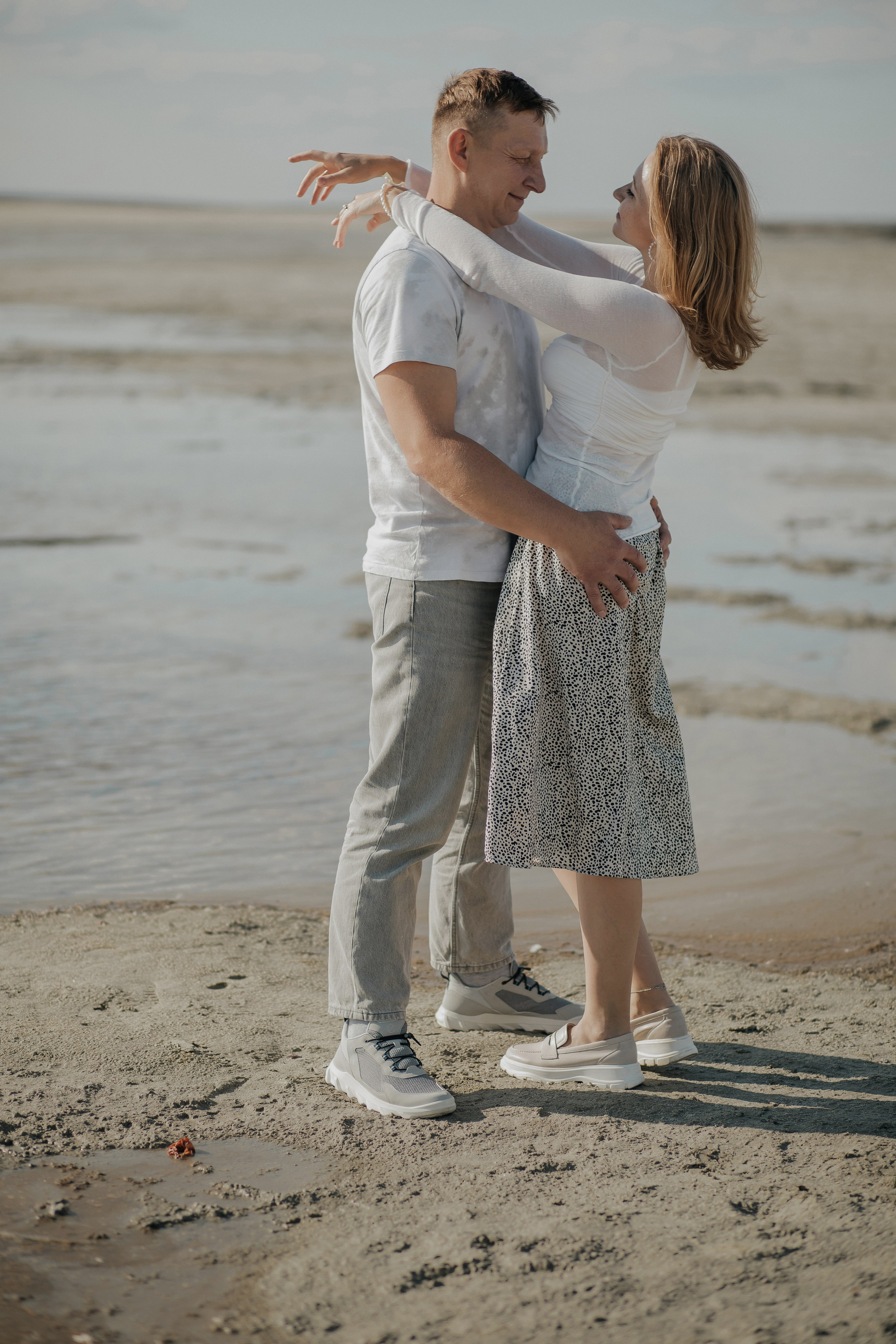 Семейная фотосессия в песках. Свадебный и семейный фотограф Ибрагимова Мария из Екатеринбурга