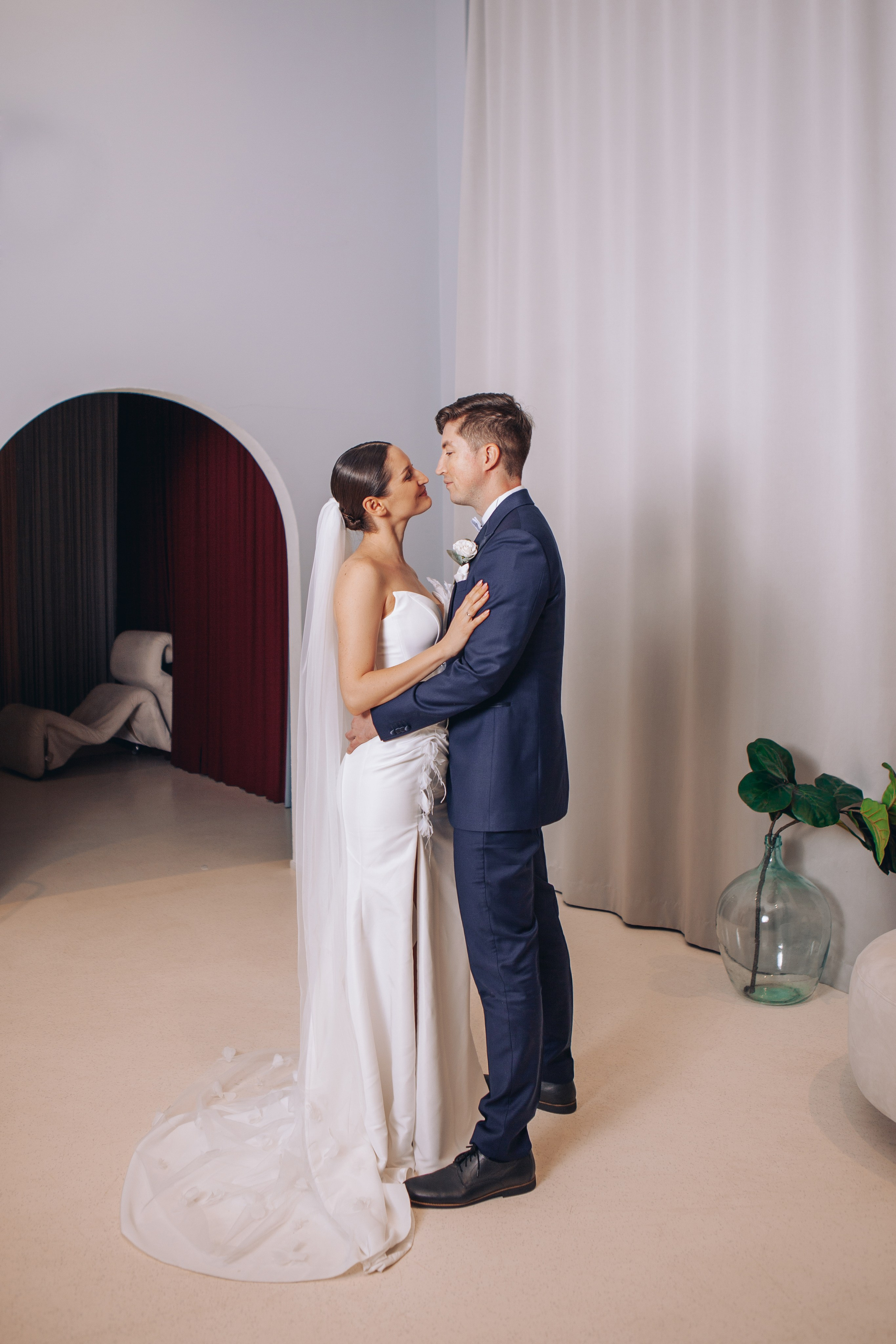 Фотосессия жениха и невесты в шипиловском загсе. Фотограф Ольга Ефремова