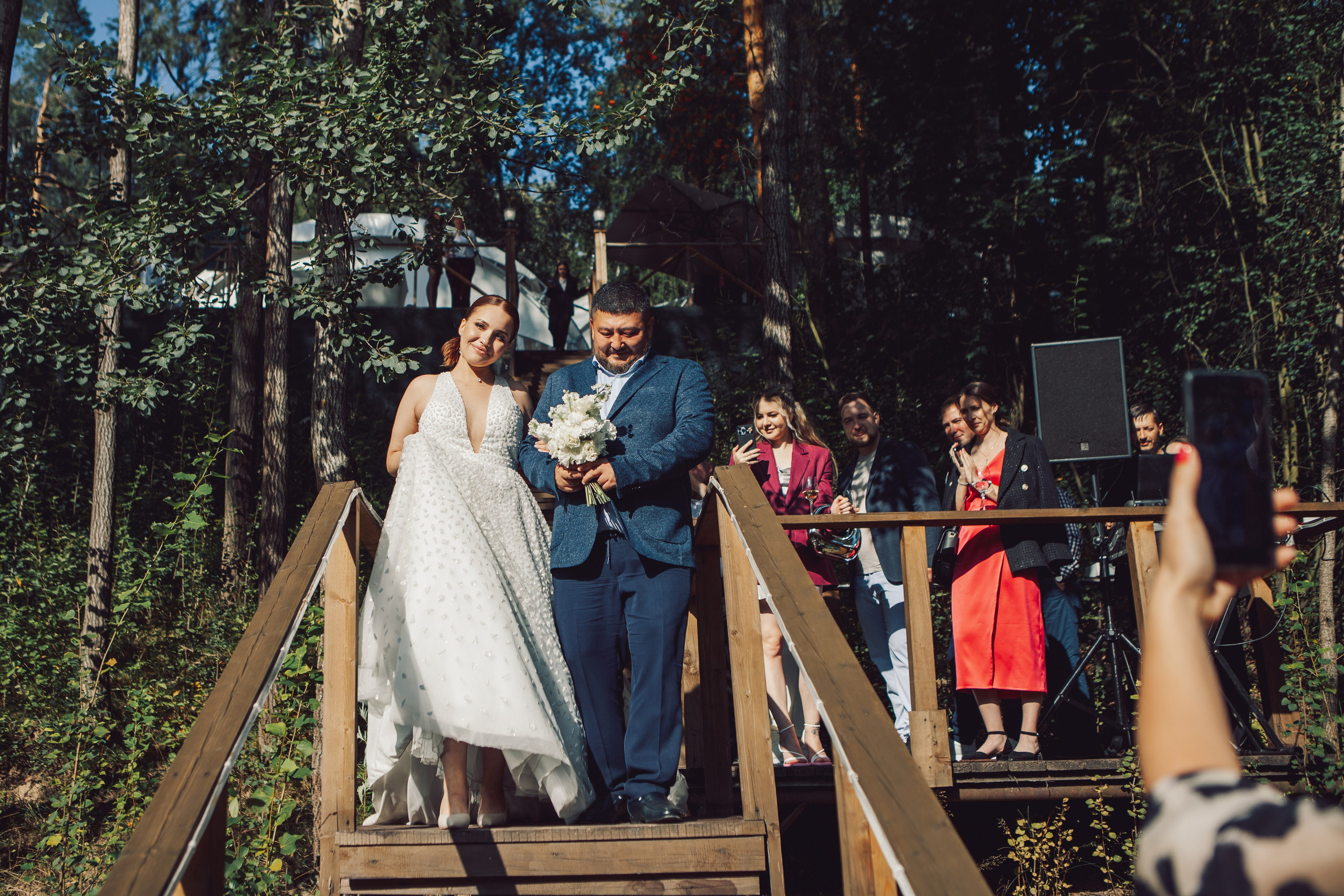 Свадебная фотосессия в отеле hartwell hotel и на патриарших прудах. Фотограф Ольга Ефремова