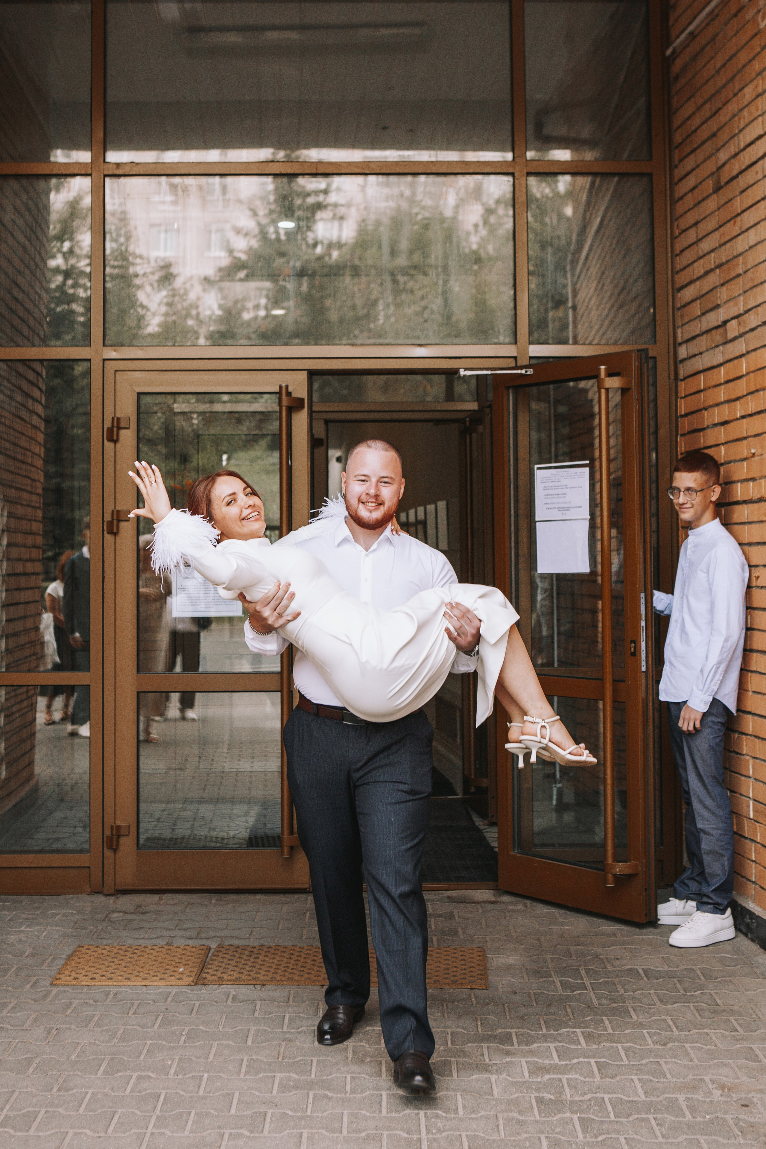 Роспись в ЗАГСе г Королёв. Фотограф Ольга Ефремова