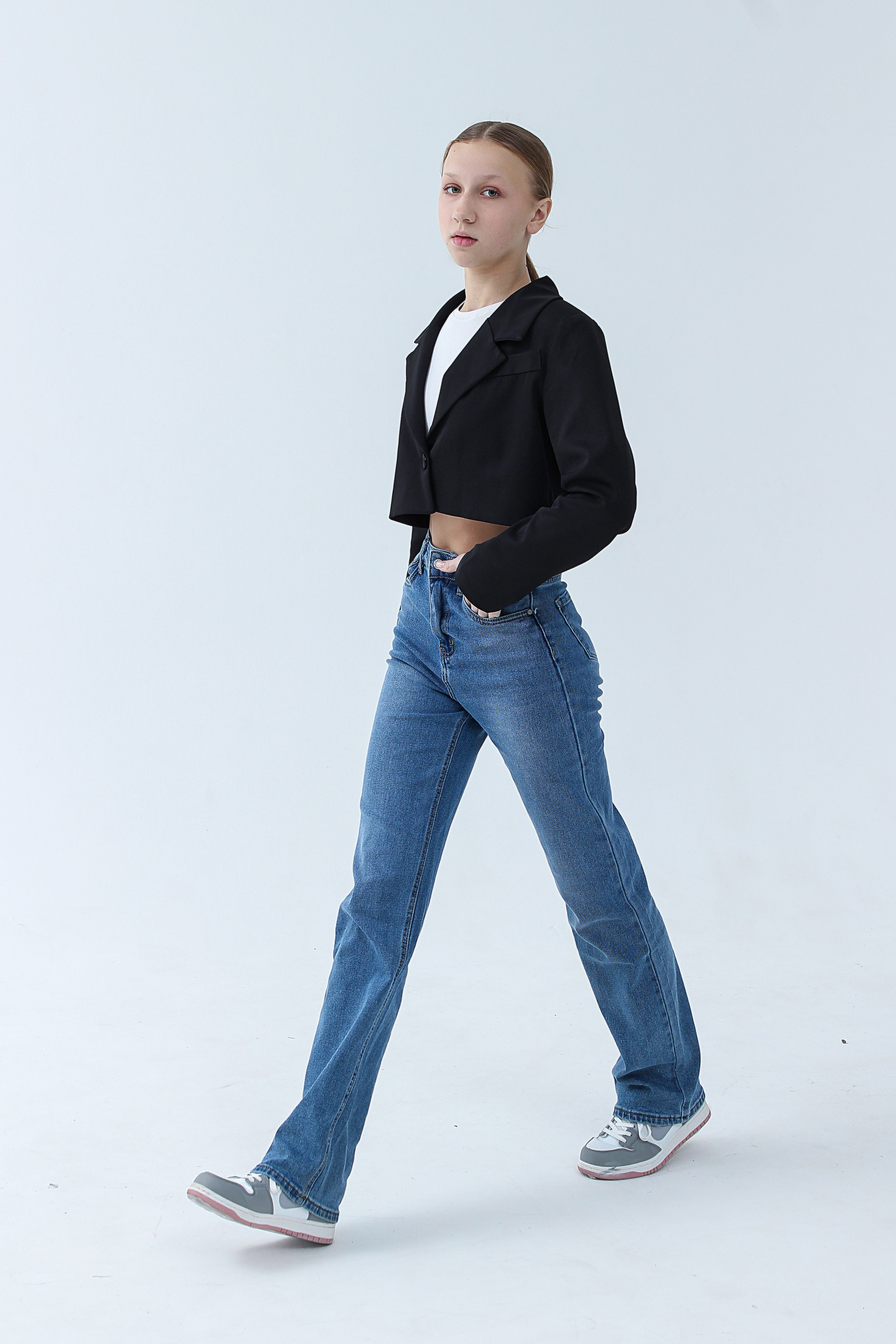 Лущик Ольга. Model base