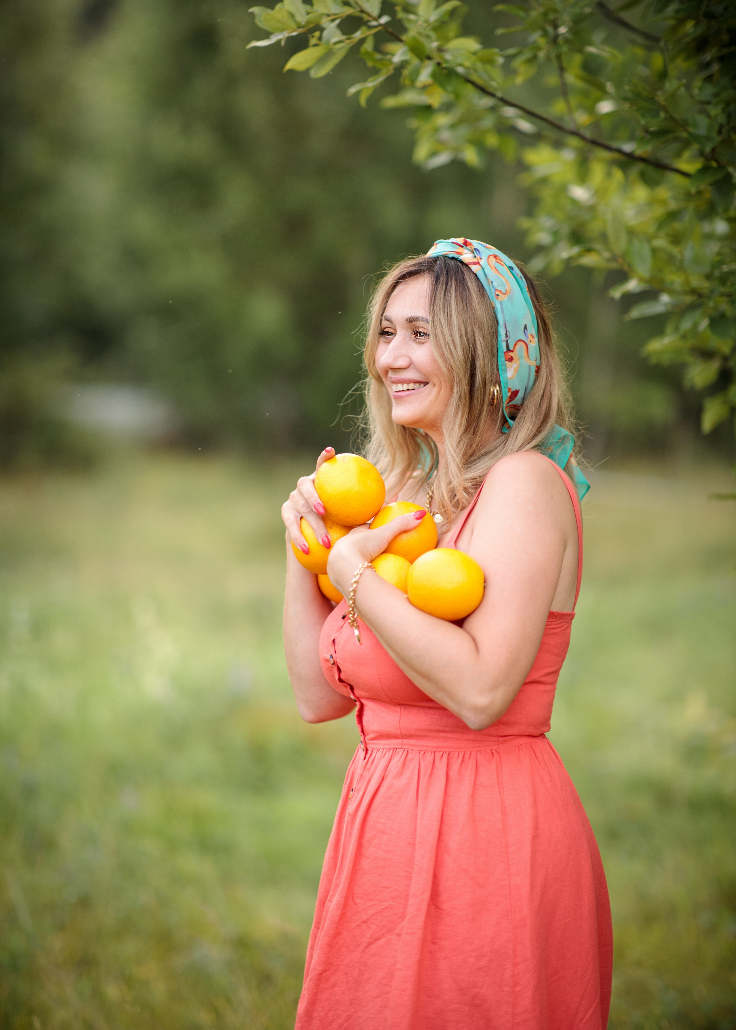 Женская. Меня зовут Марина Бастрикова