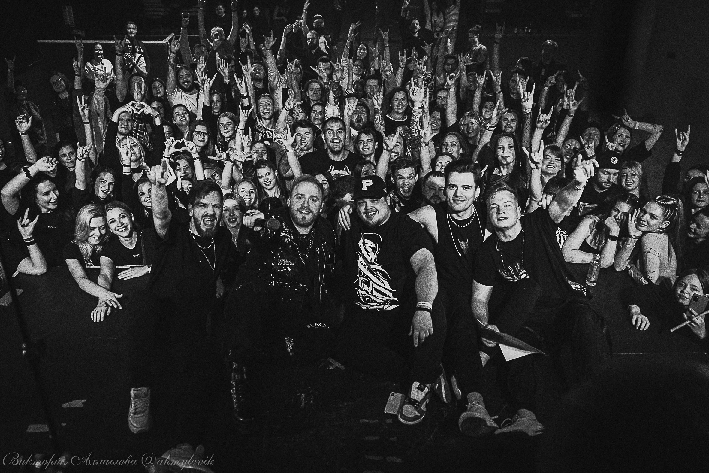 19.11.2023 iOstra Glastonberry. Виктория Ахмылова. Фотограф в Москве