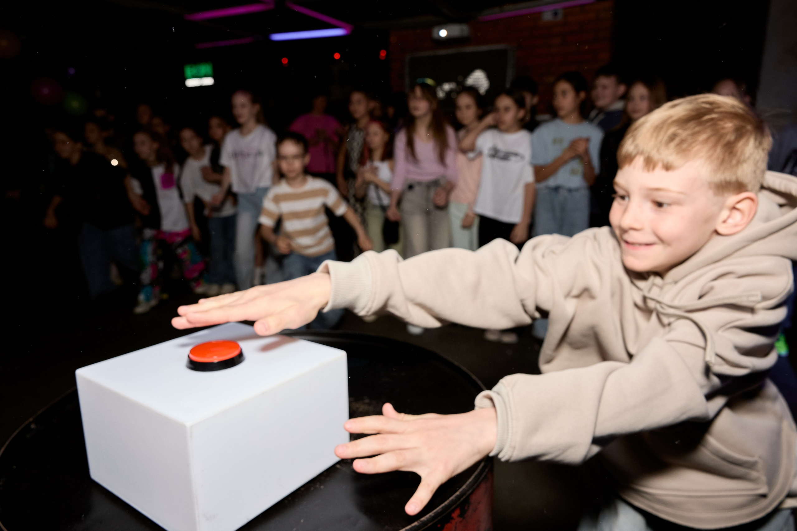 Фотосъёмка квестов и квест-шоу. Предметный и репортажный фотограф Алексей Кротов