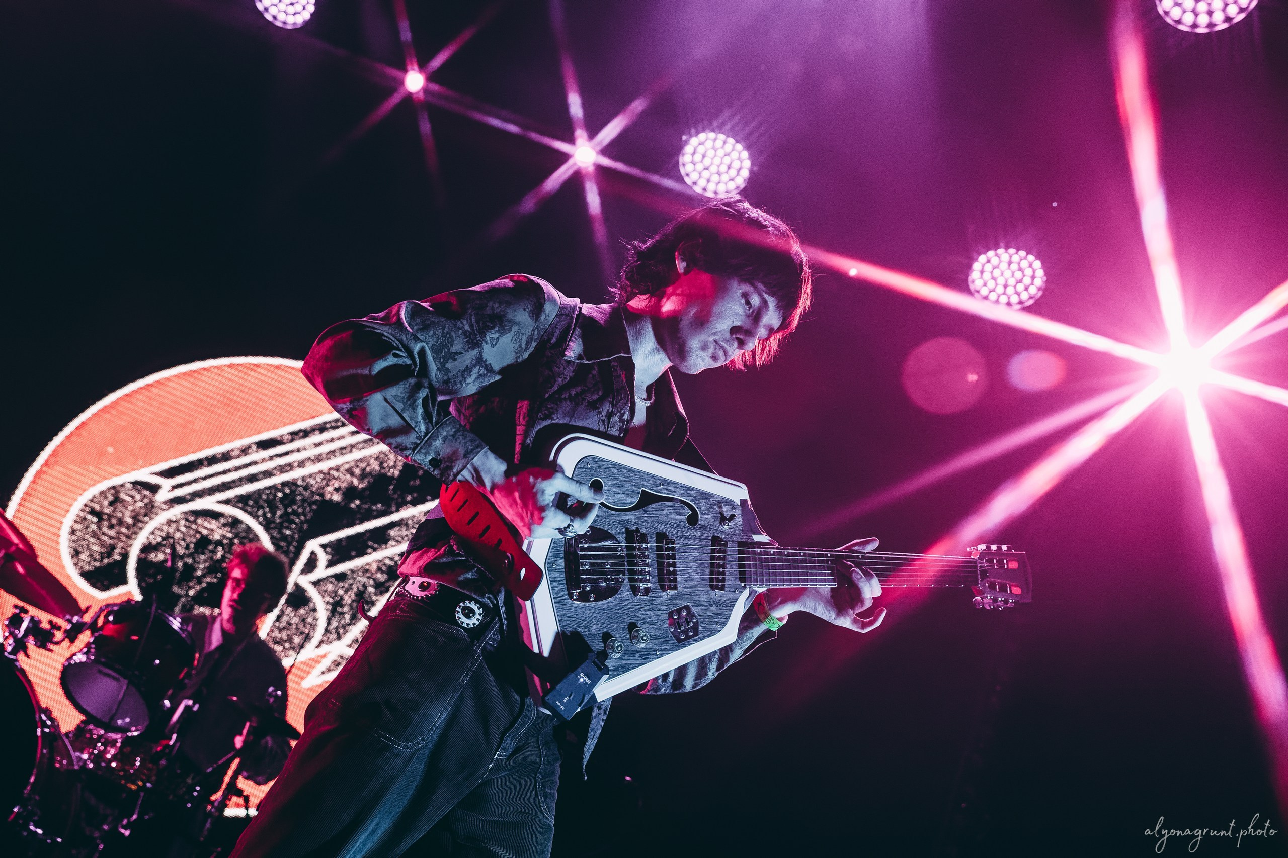 Сова, фоторепортаж, СПб, Космонавт, 18.12.2025. Алена Адрианова: фотограф в Санкт-Петербурге