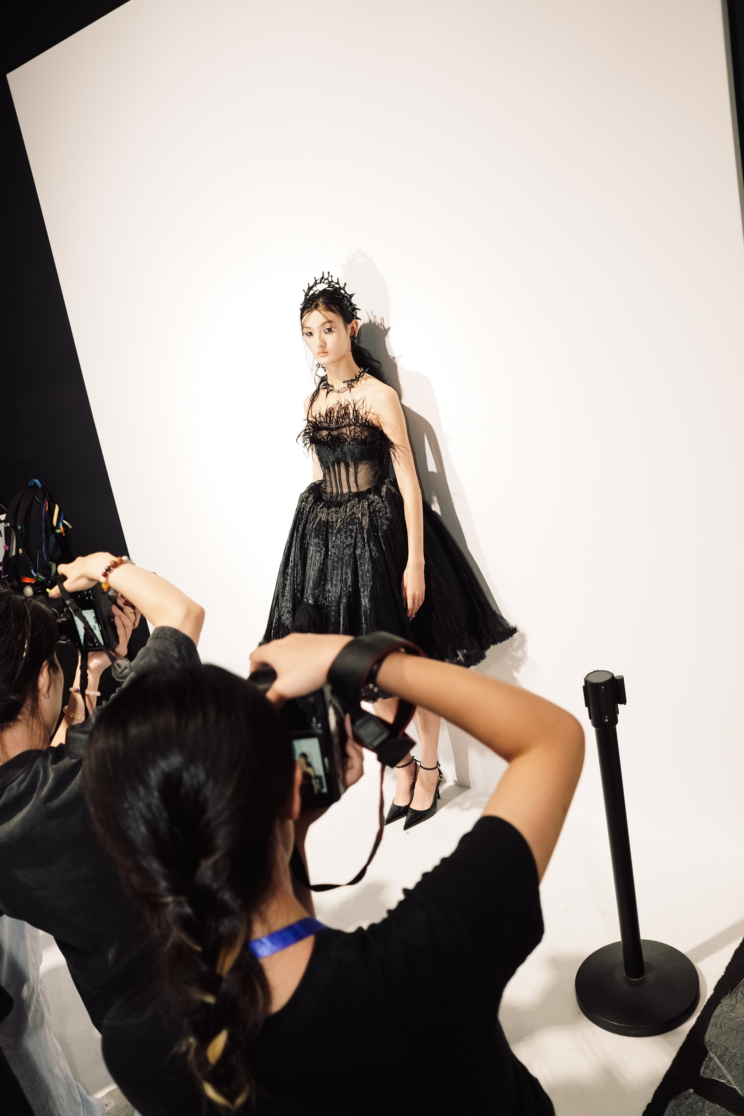 Бэкстейдж Croyez на Shanghai Fashion Week | Закулисье недели моды в Шанхае