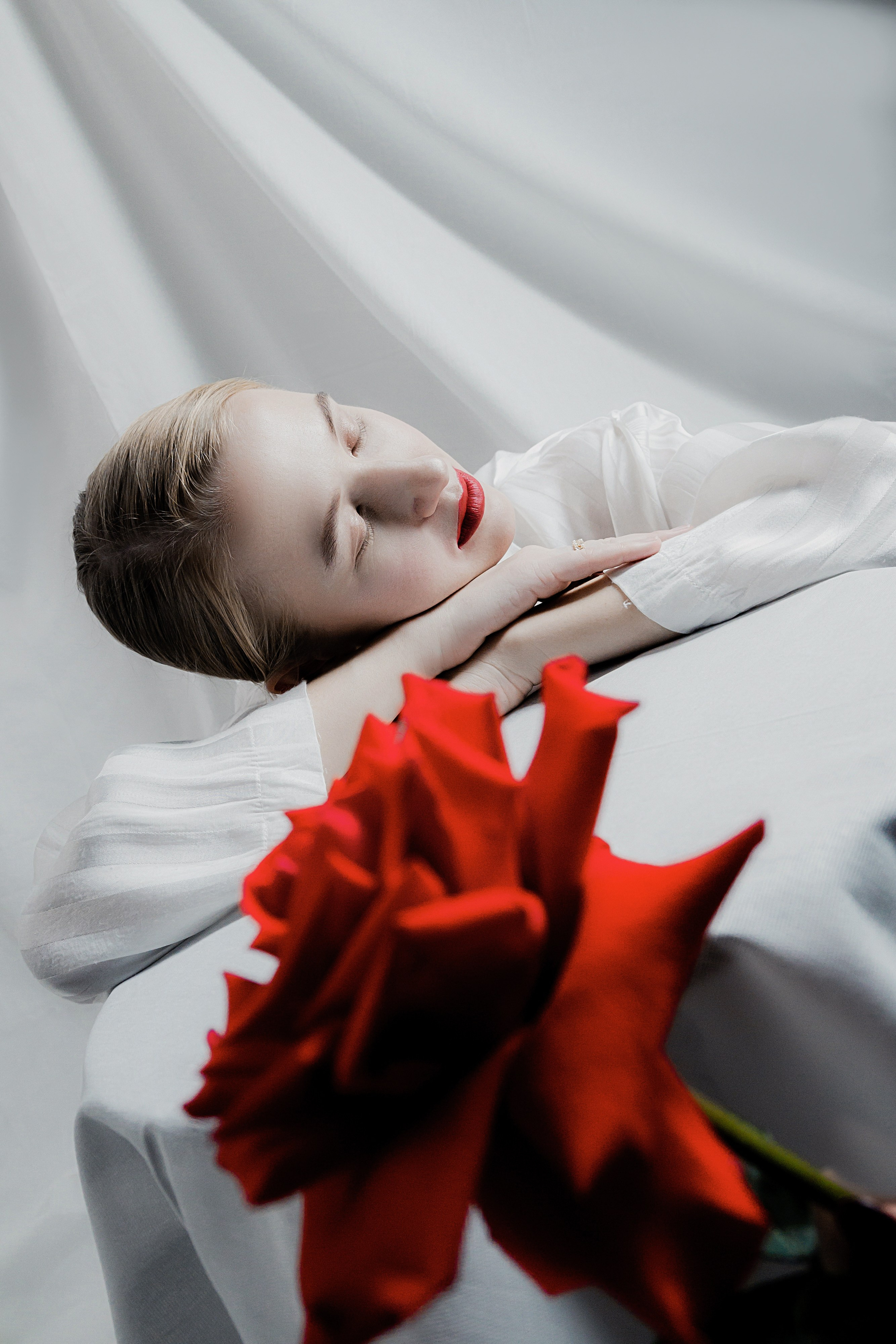 Надежда. Главная