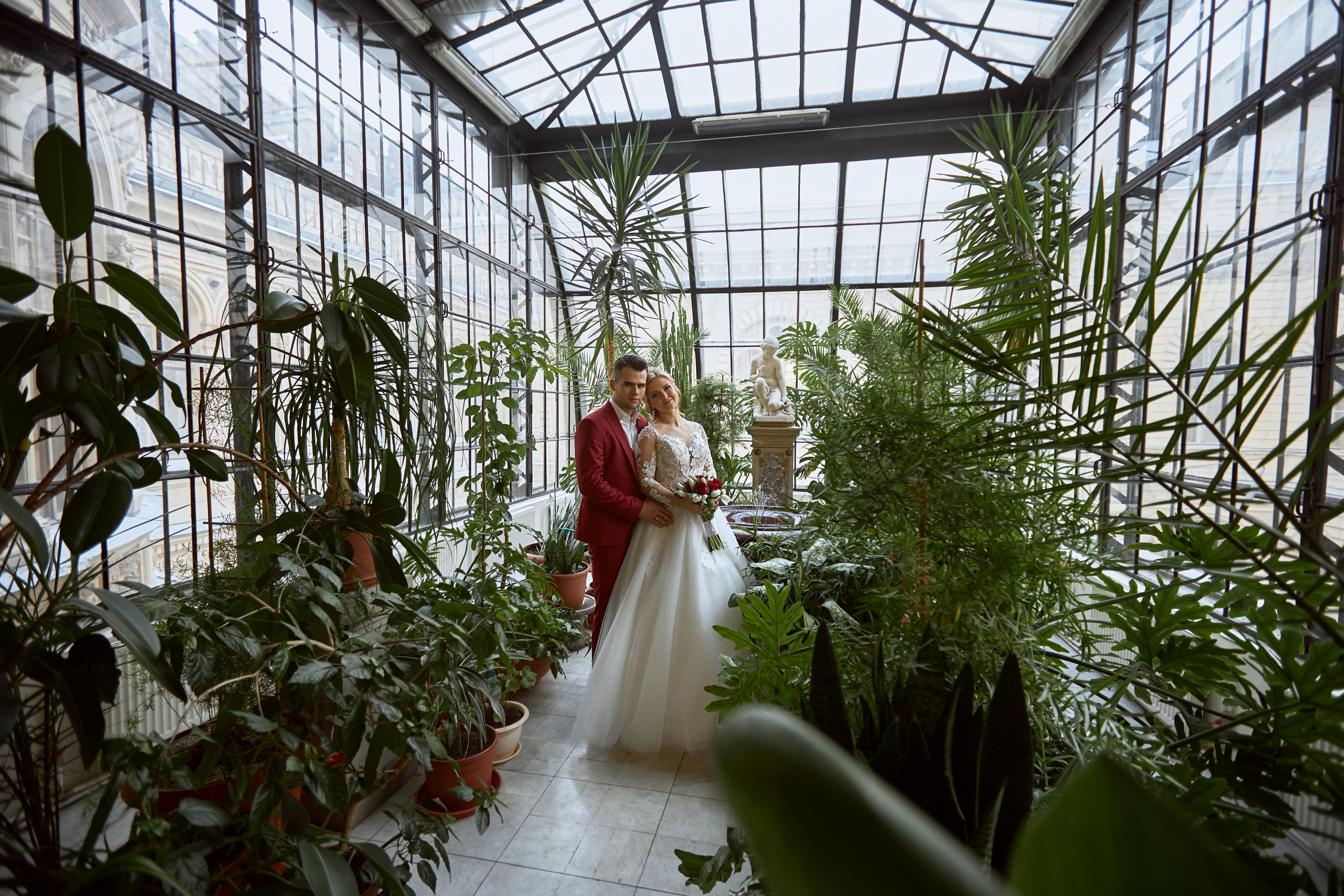 Свадьба Кировский ЗАГС и Дом Ученых. Фотограф в Санкт-Петербурге Знаменская Ирина